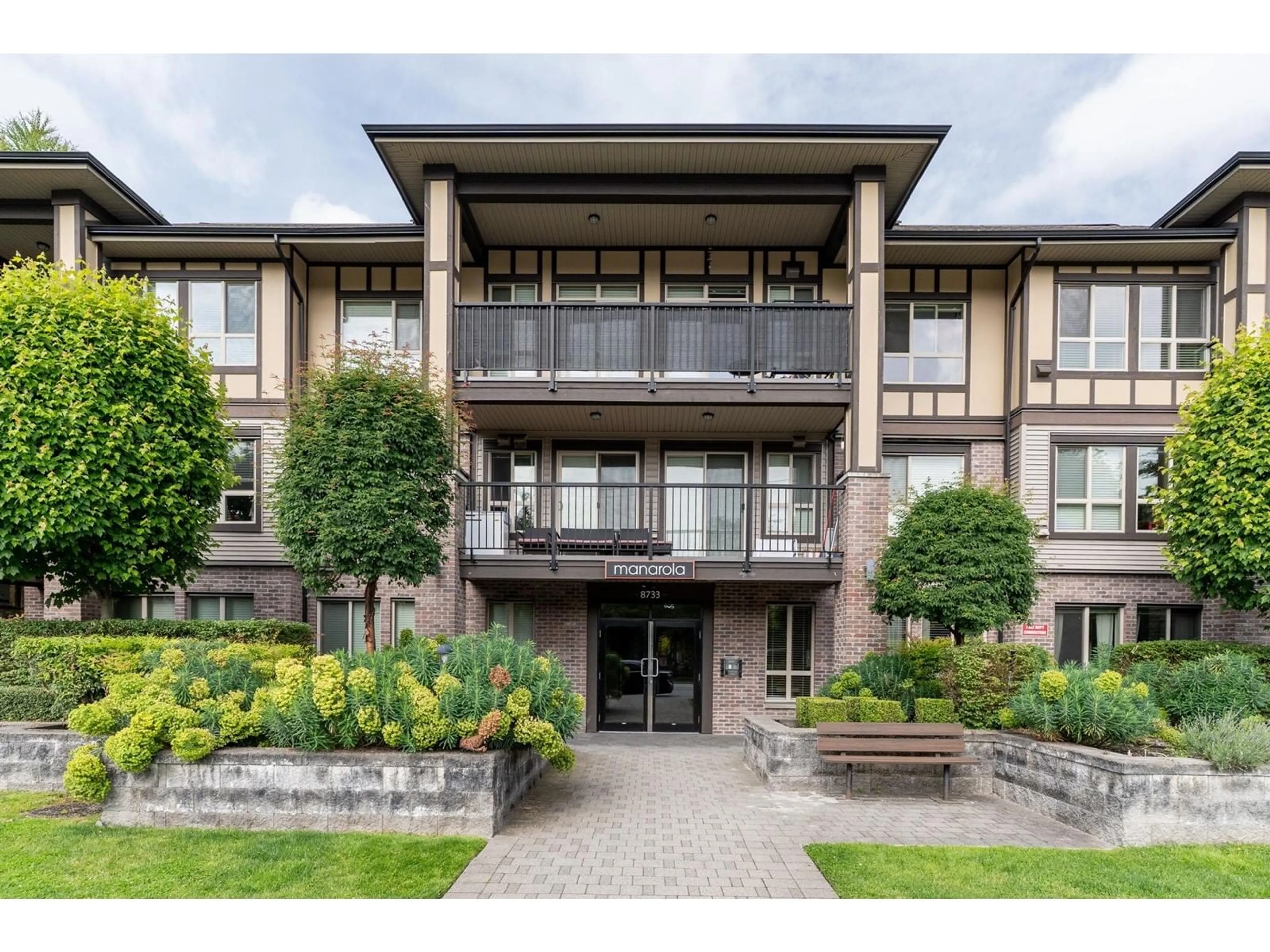 Unknown for 101 - 8733 160, Surrey British Columbia V4N6P9