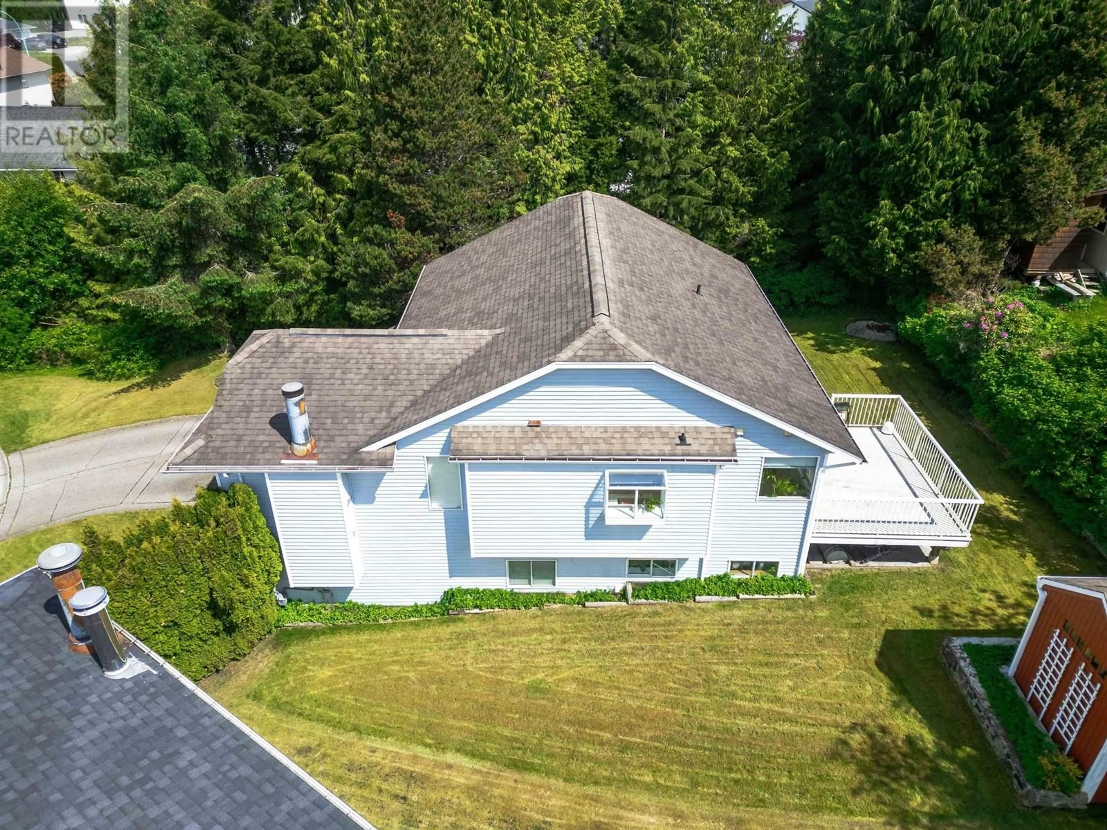 A pic from outside/outdoor area/front of a property/back of a property/a pic from drone, unknown for 112 COLLART PLACE, Prince Rupert British Columbia V8J4L9