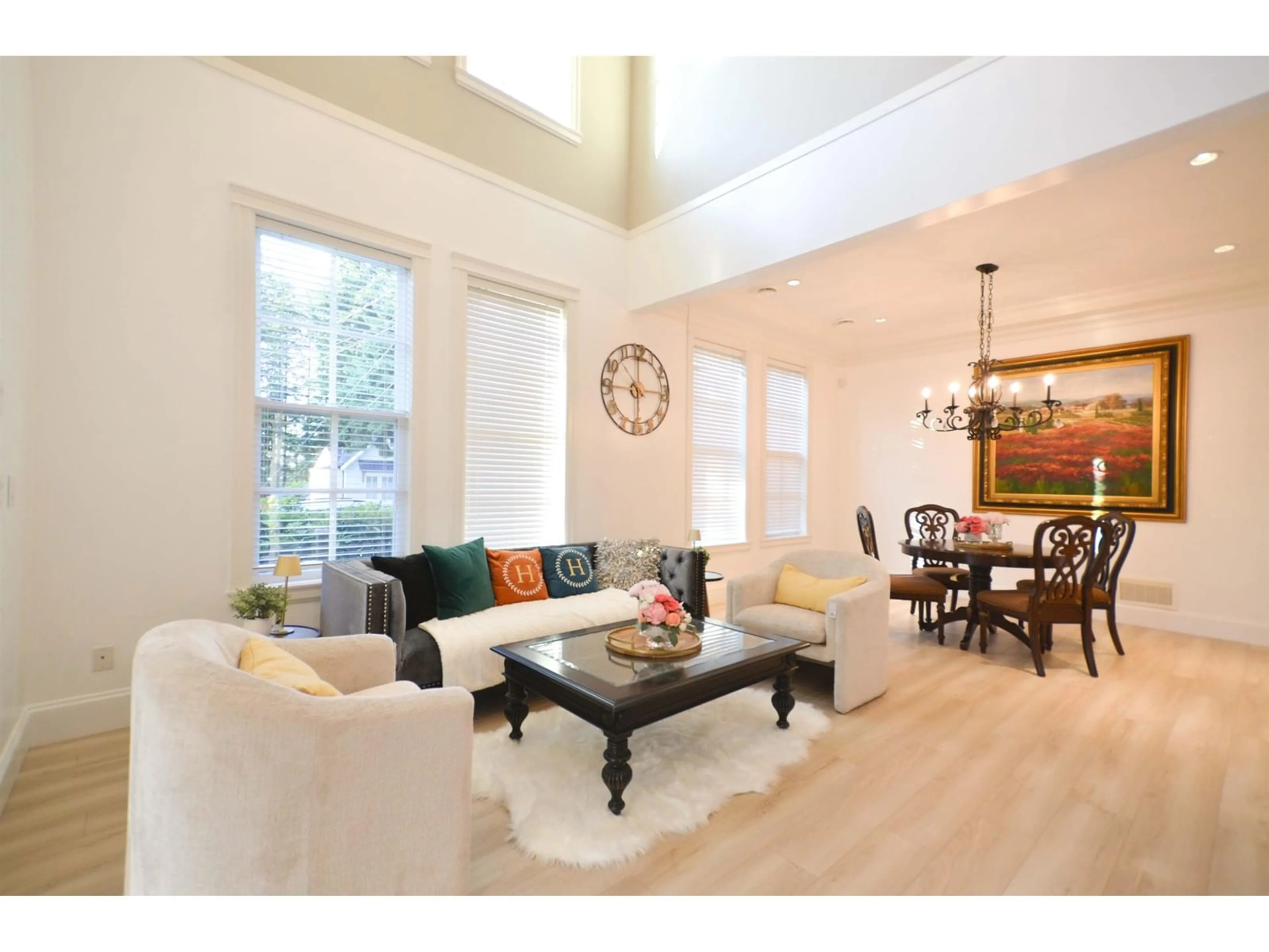 Living room with furniture, wood/laminate floor for 2798 162, Surrey British Columbia V3Z0E4