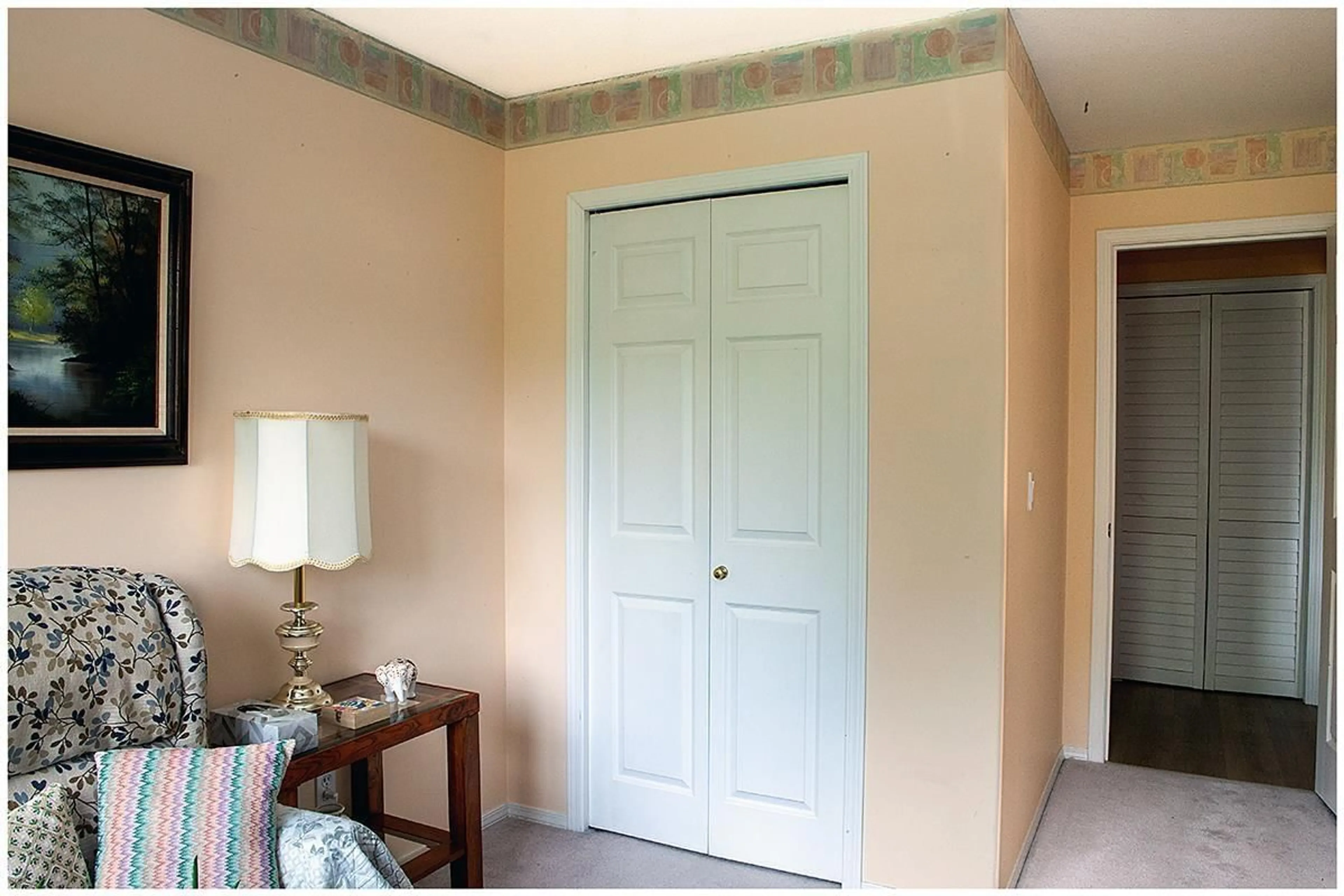 Indoor entryway for 204 - 8980 MARY STREET, Chilliwack British Columbia V2P4J3