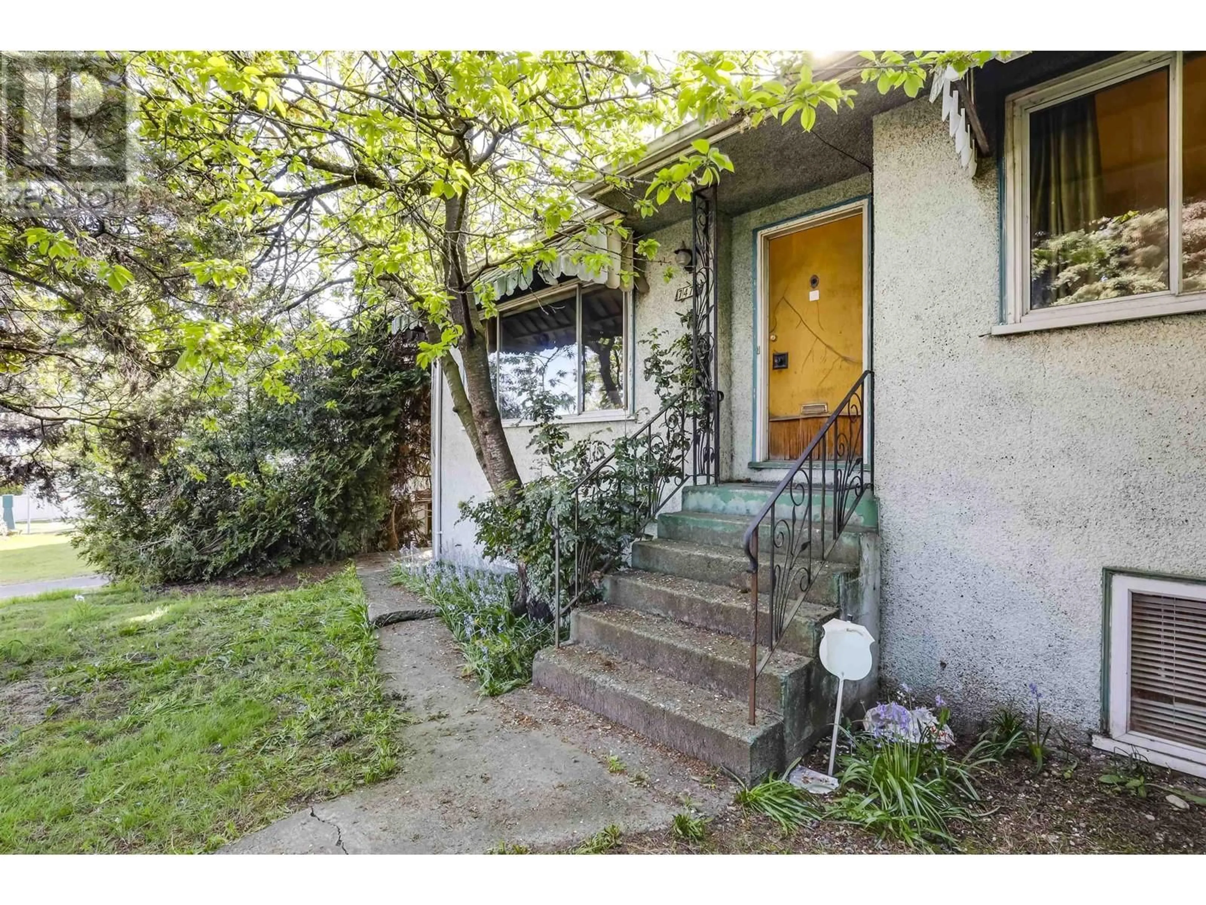 Unknown for 7475 KNIGHT STREET, Vancouver British Columbia V5P2X1
