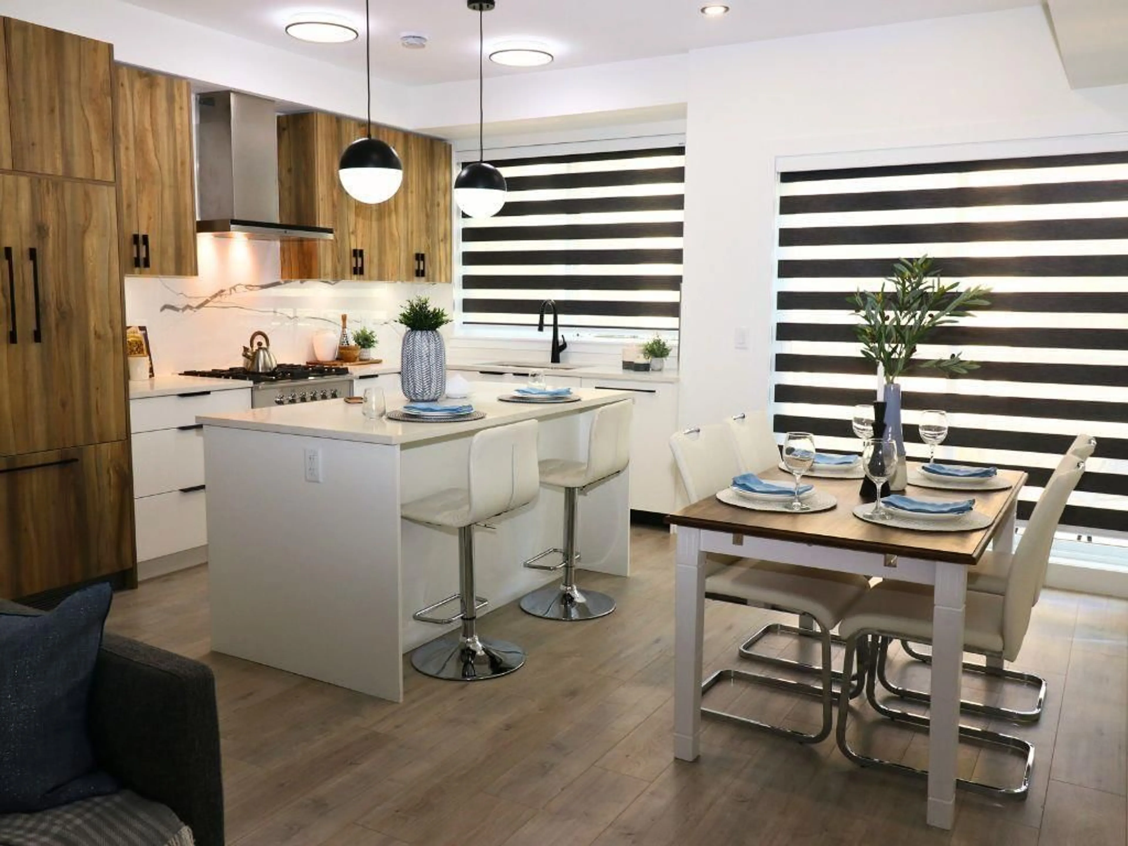 Open concept kitchen, unknown for 19 - 13895 64, Surrey British Columbia V3W3N9