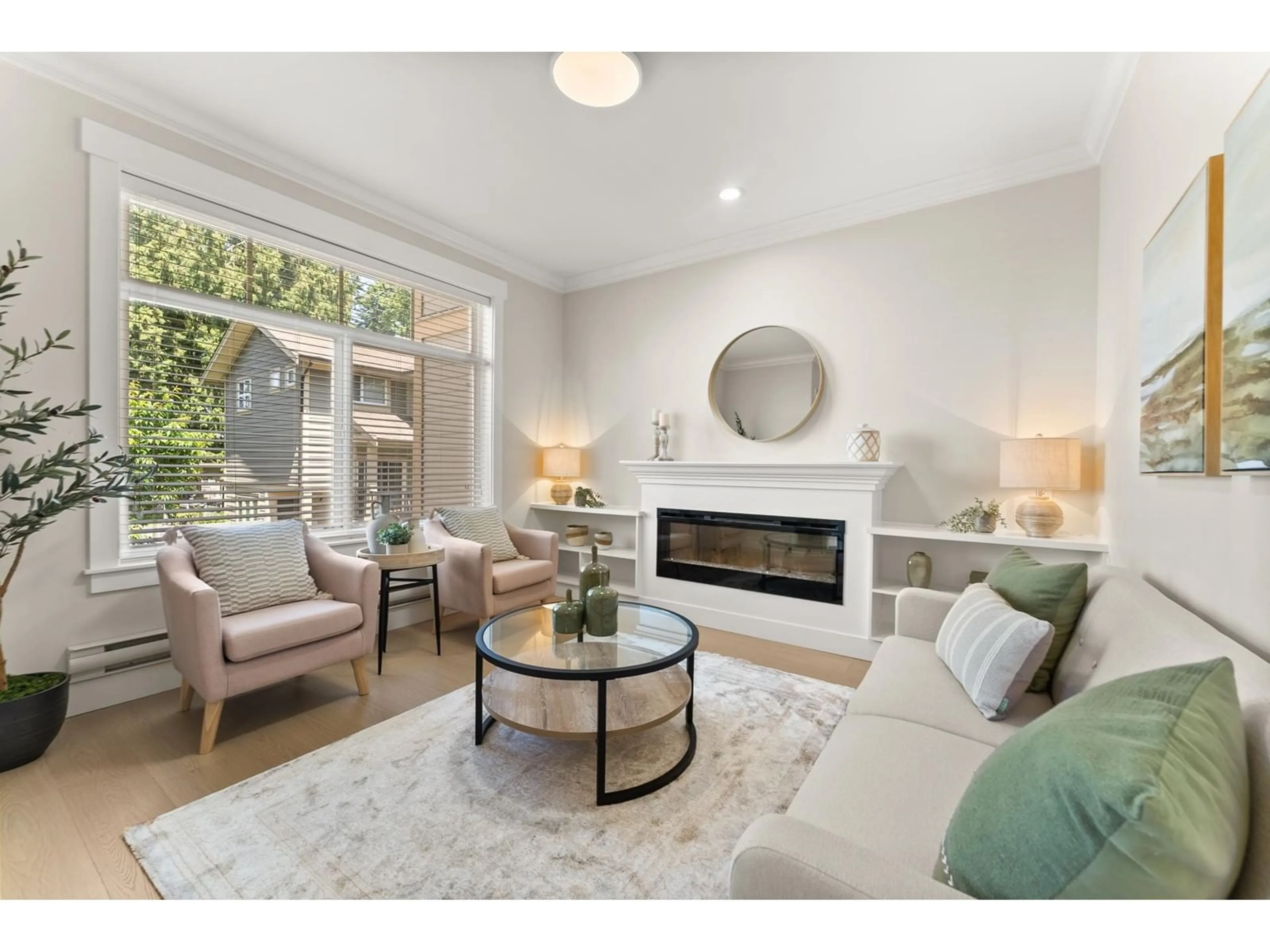 Living room with furniture, unknown for 19 - 5957 152, Surrey British Columbia V3S3K4