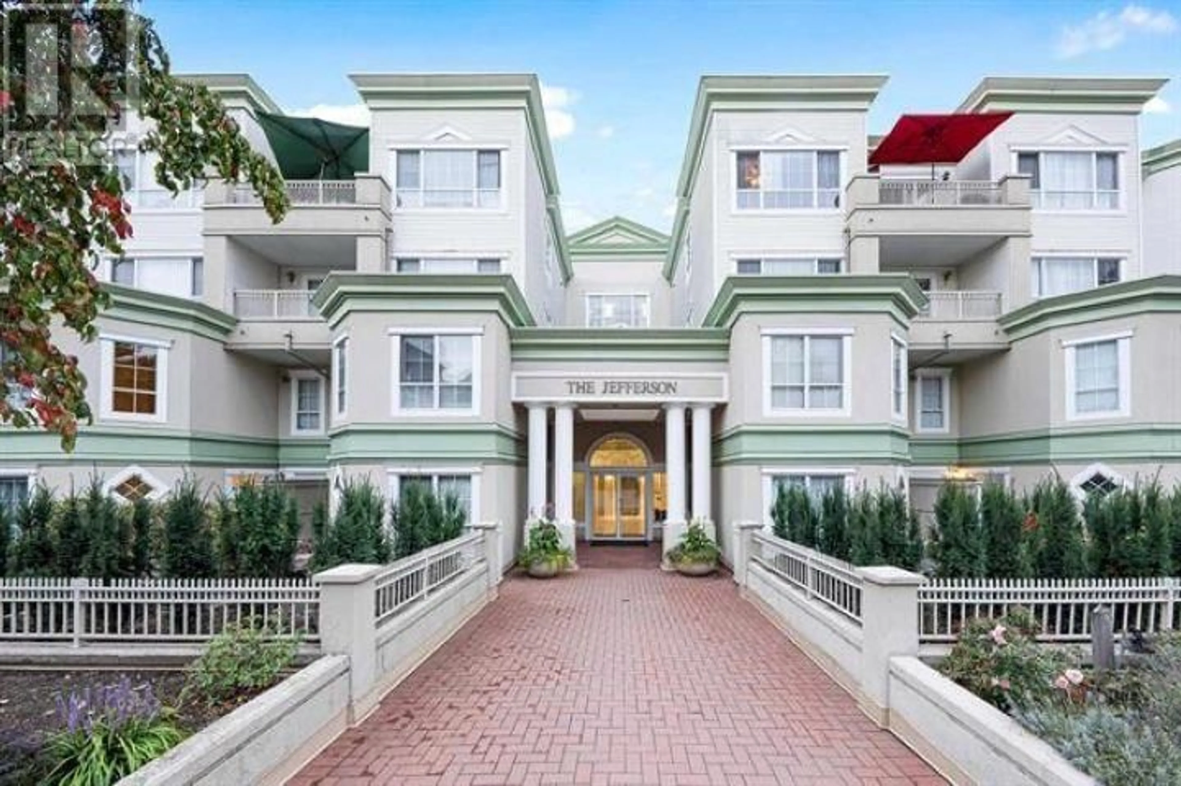 Unknown for 114 - 2960 PRINCESS CRESCENT, Coquitlam British Columbia V3B7P2