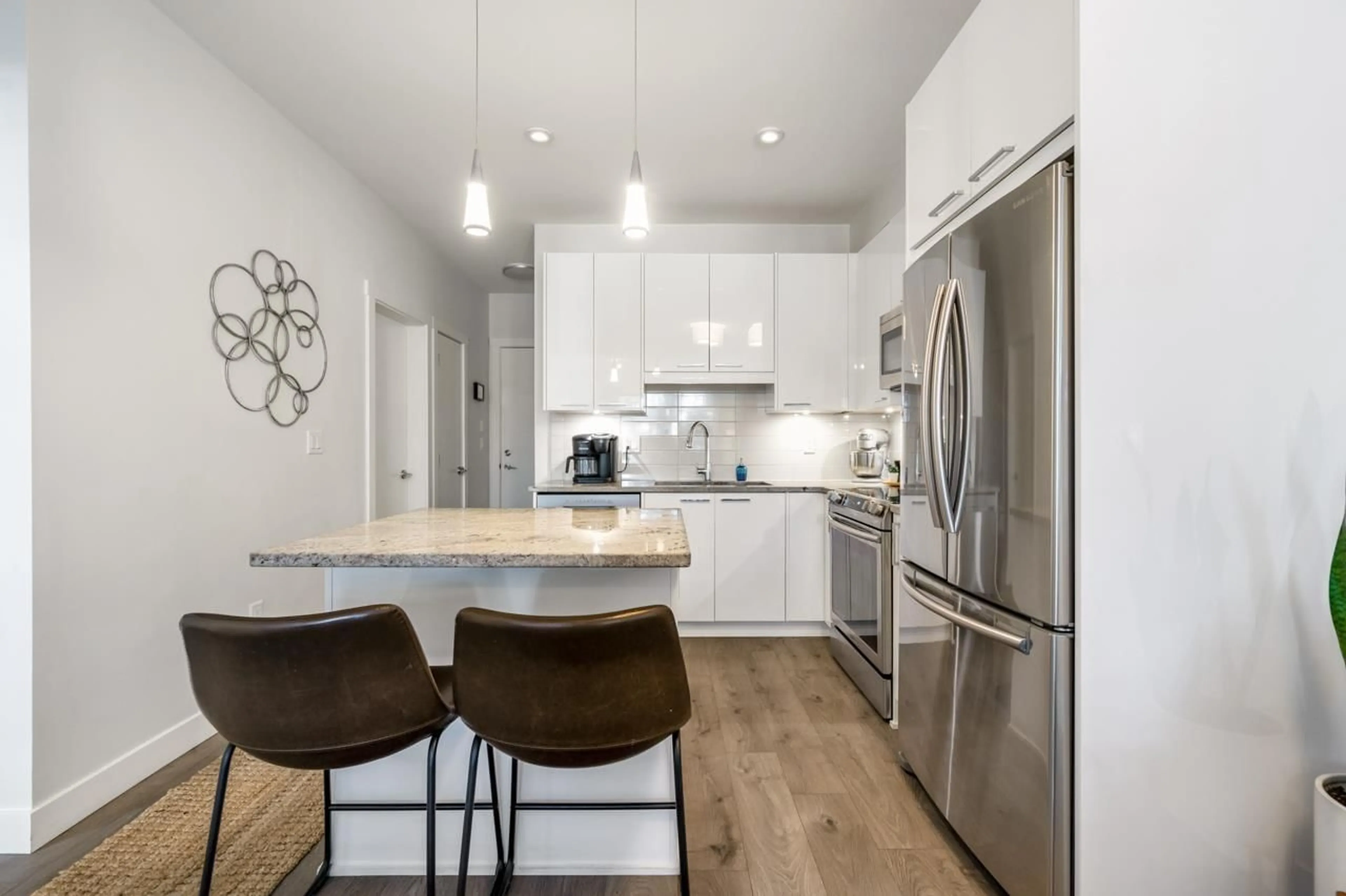 Open concept kitchen, unknown for 203 - 20686 EASTLEIGH, Langley British Columbia V3A0M4