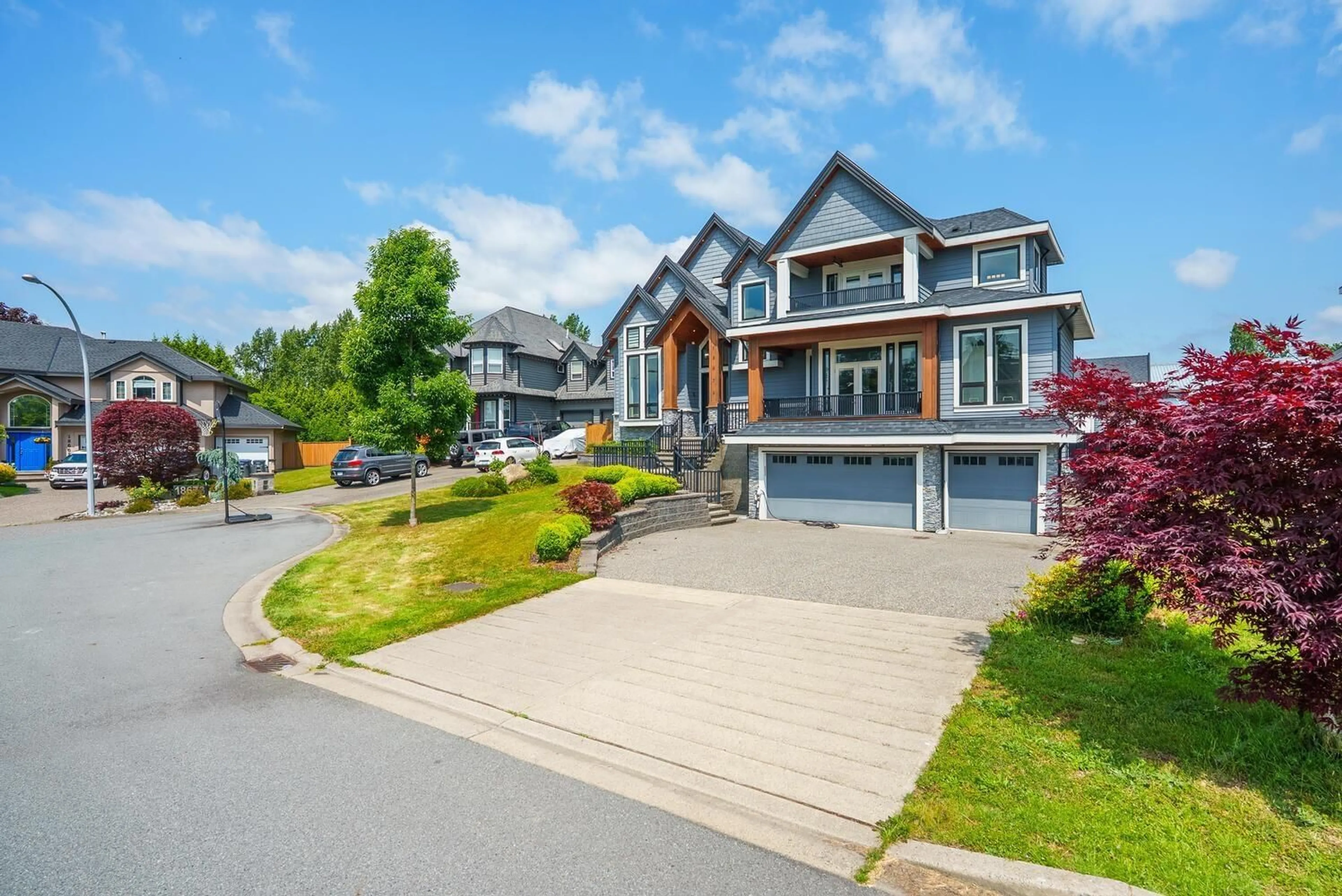 Unknown for 18679 54A, Surrey British Columbia V3S8R7