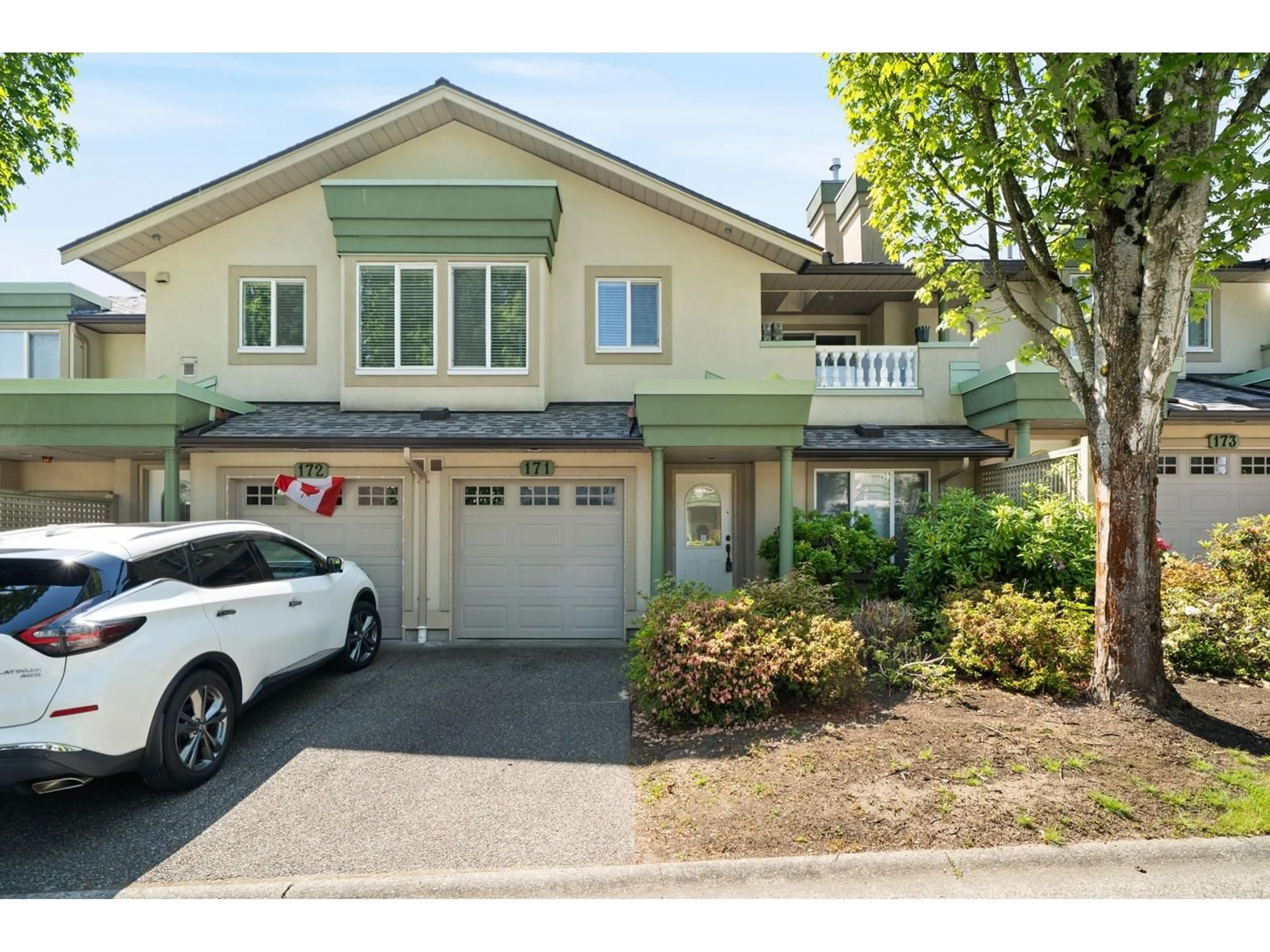 Home with vinyl exterior material, street for 171 - 13888 70, Surrey British Columbia V3W0R8