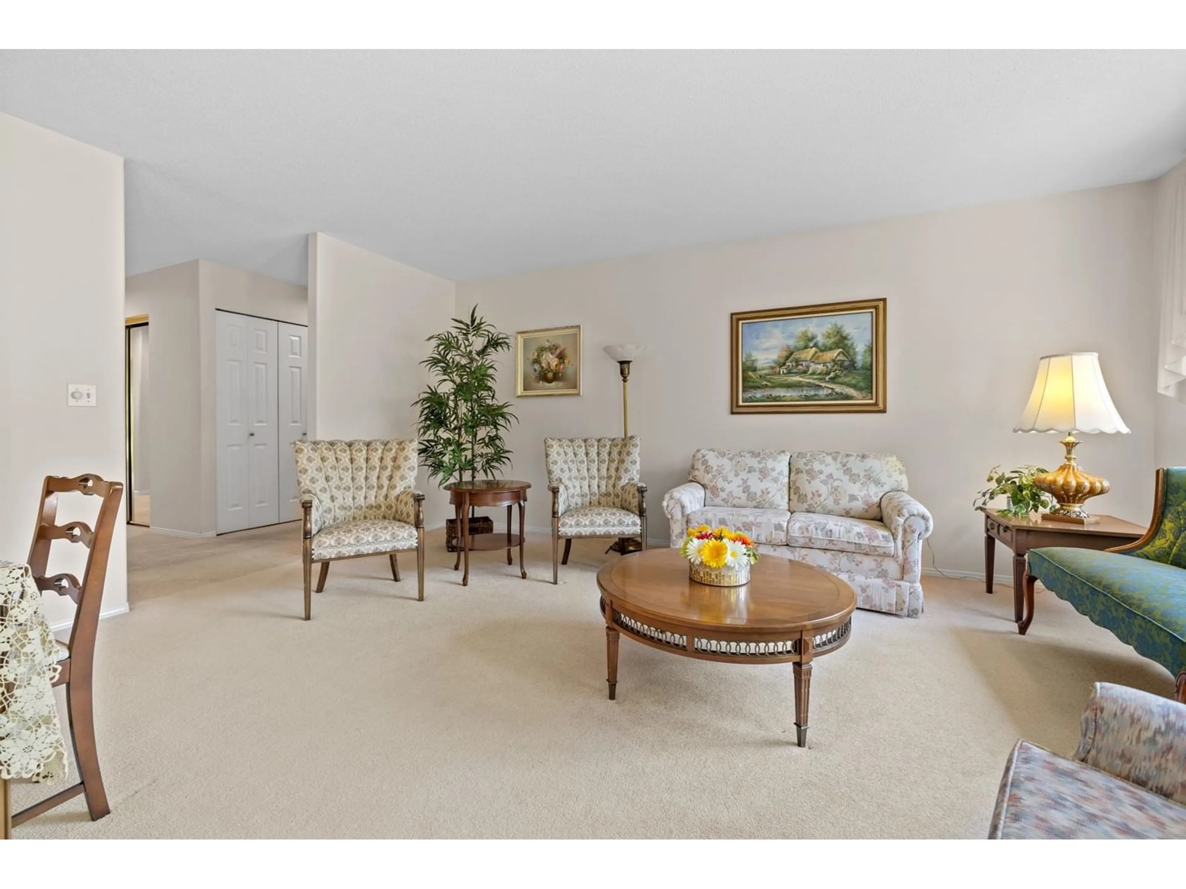 Living room with furniture, unknown for 171 - 13888 70, Surrey British Columbia V3W0R8