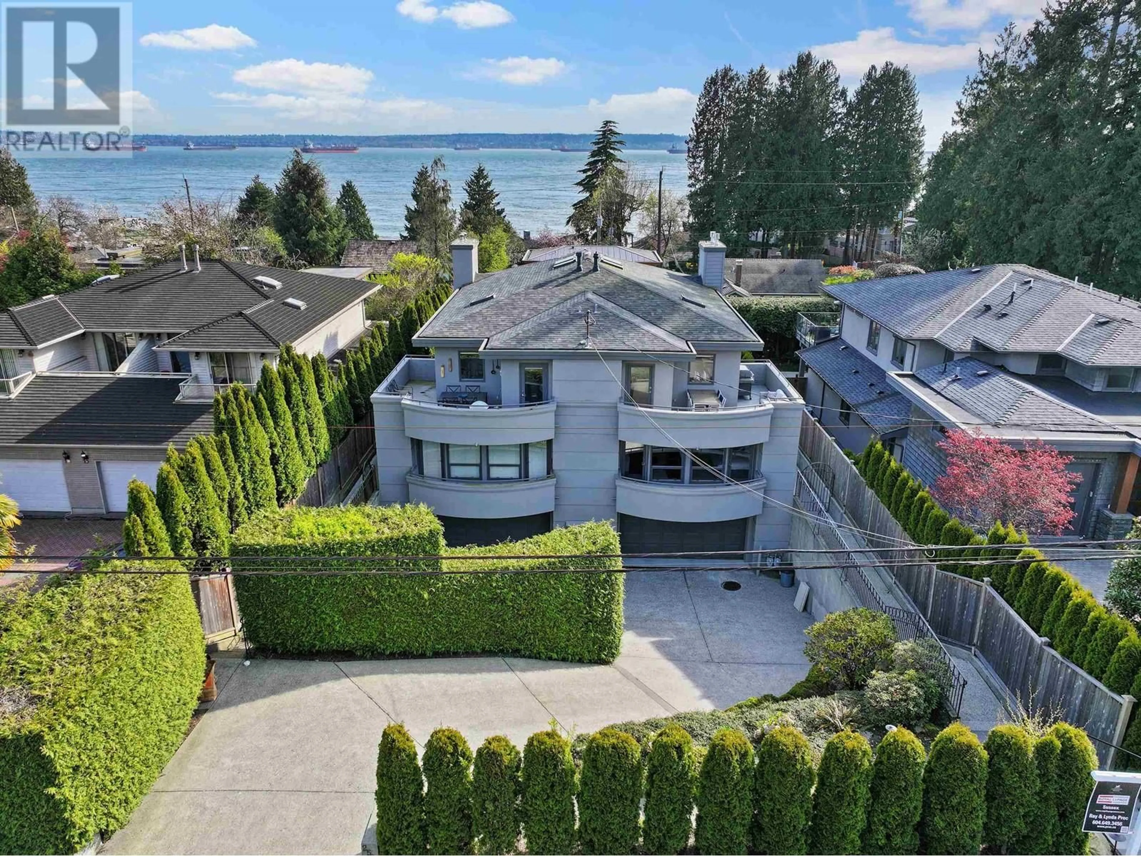 A pic from outside/outdoor area/front of a property/back of a property/a pic from drone, water/lake/river/ocean view for 2526 MARINE DRIVE, West Vancouver British Columbia V7V1L4