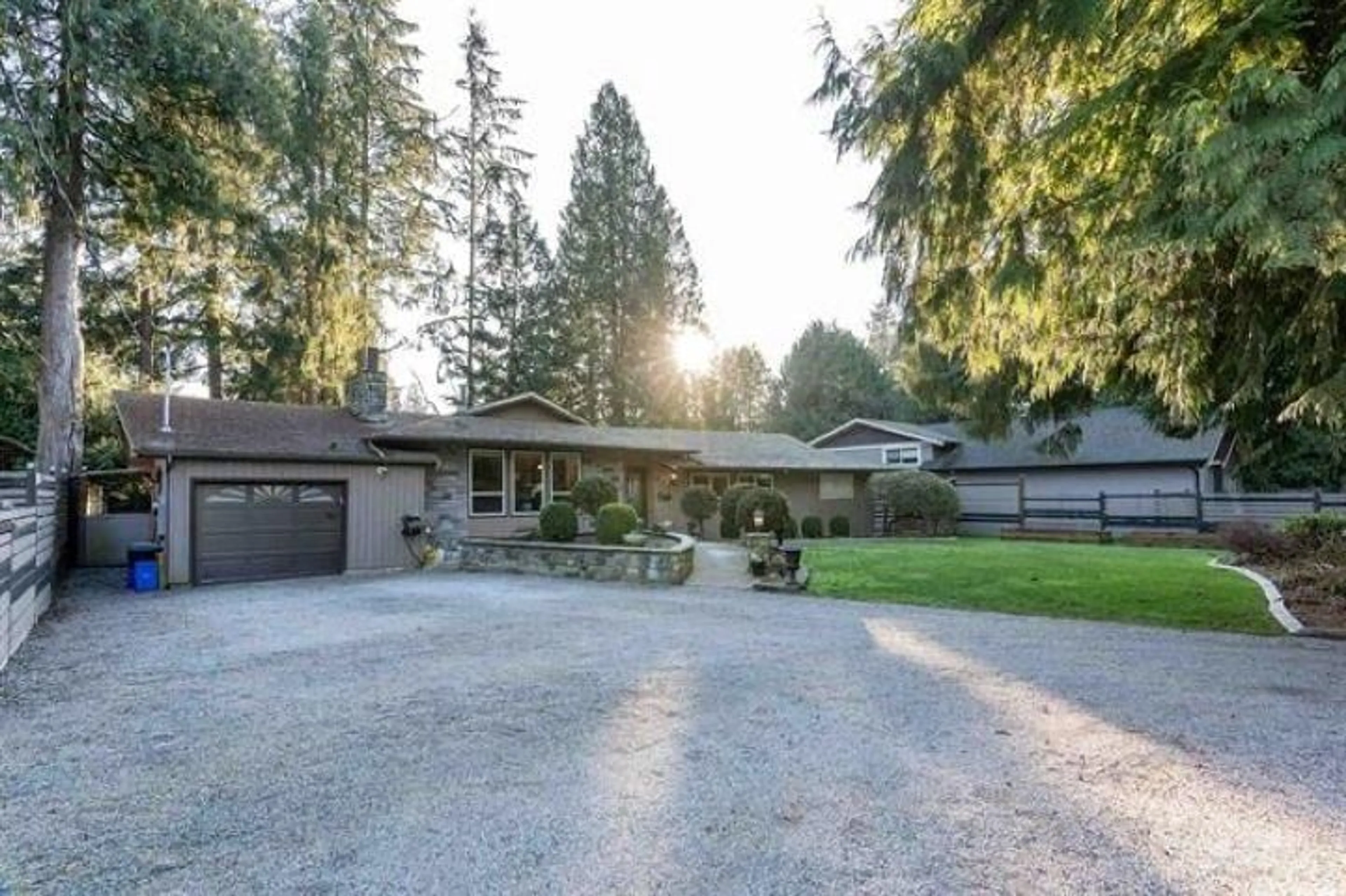 Unknown for 20490 46, Langley British Columbia V3A3L6