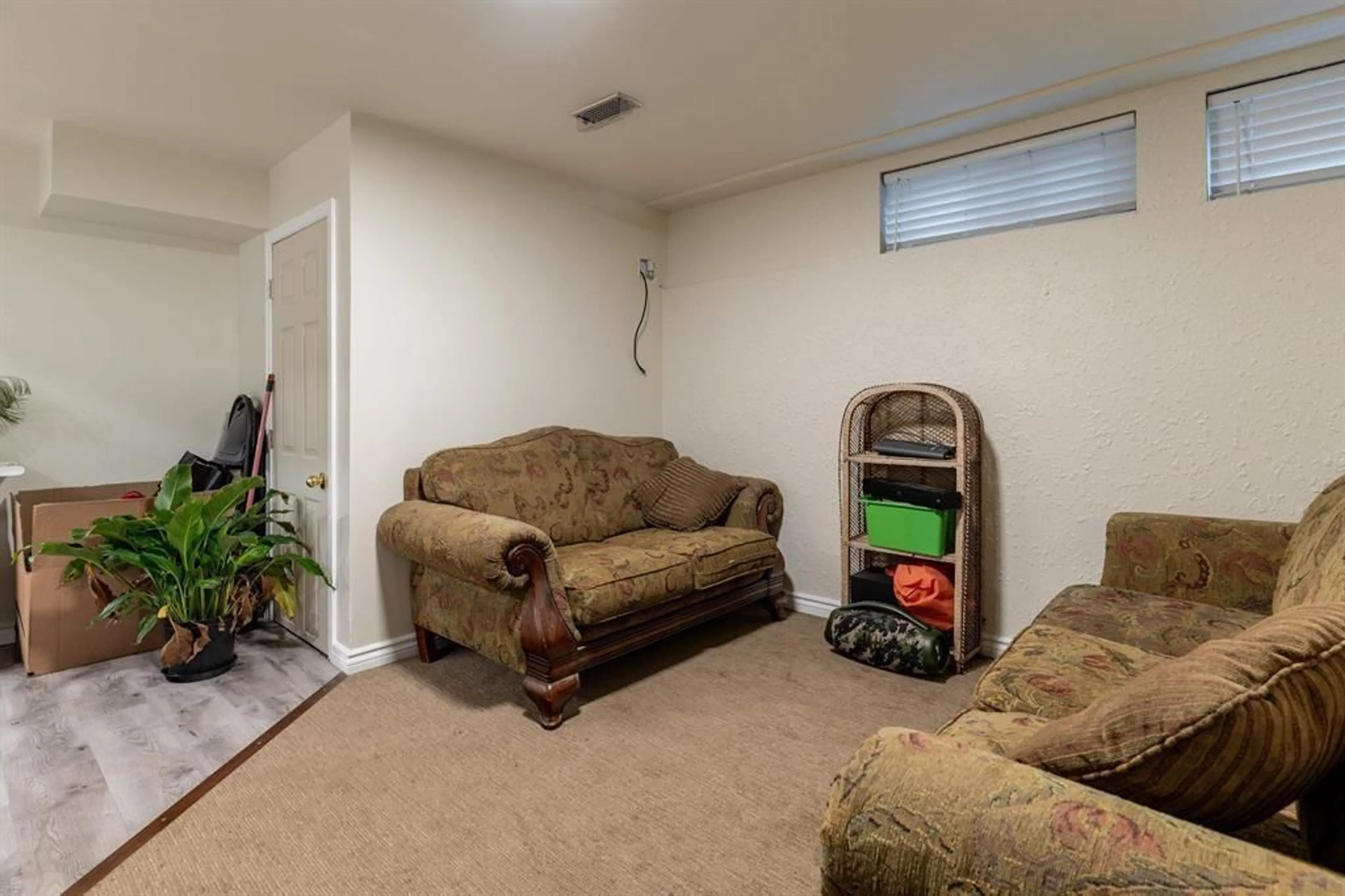 A pic of a room for 20490 46, Langley British Columbia V3A3L6