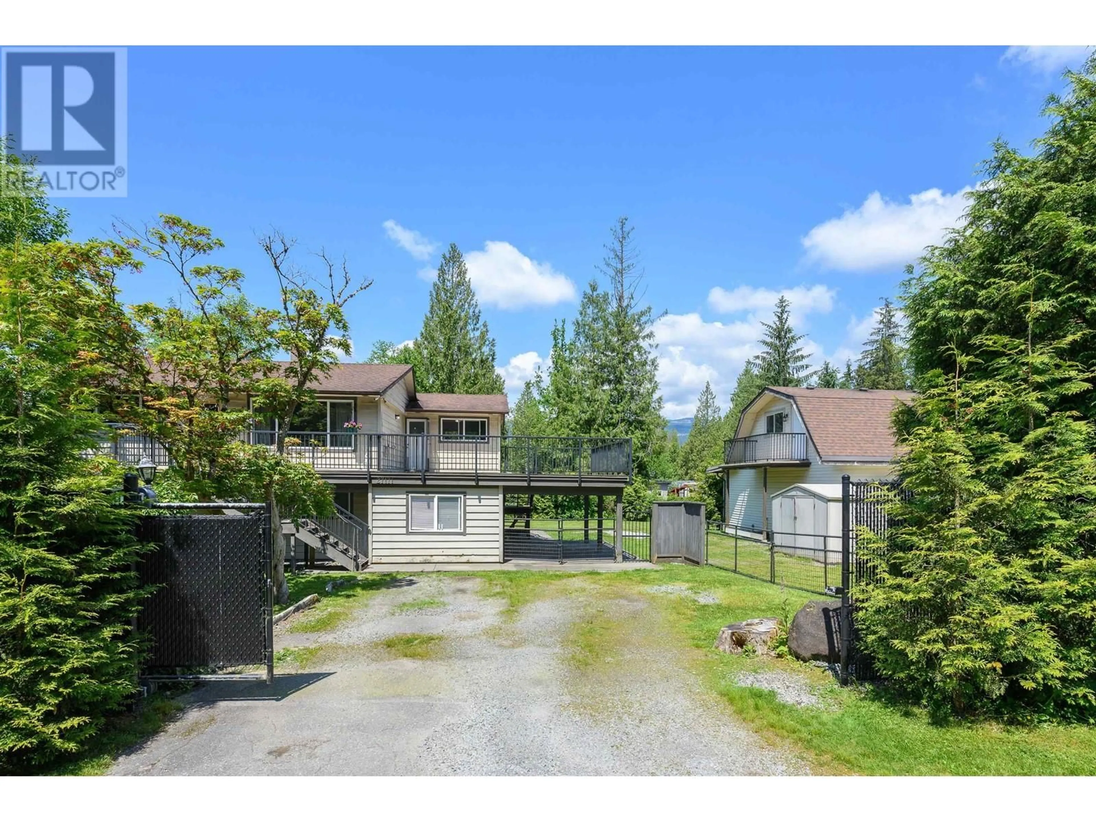 A pic from outside/outdoor area/front of a property/back of a property/a pic from drone, mountain view for 27171 FERGUSON AVENUE, Maple Ridge British Columbia V2W1R9