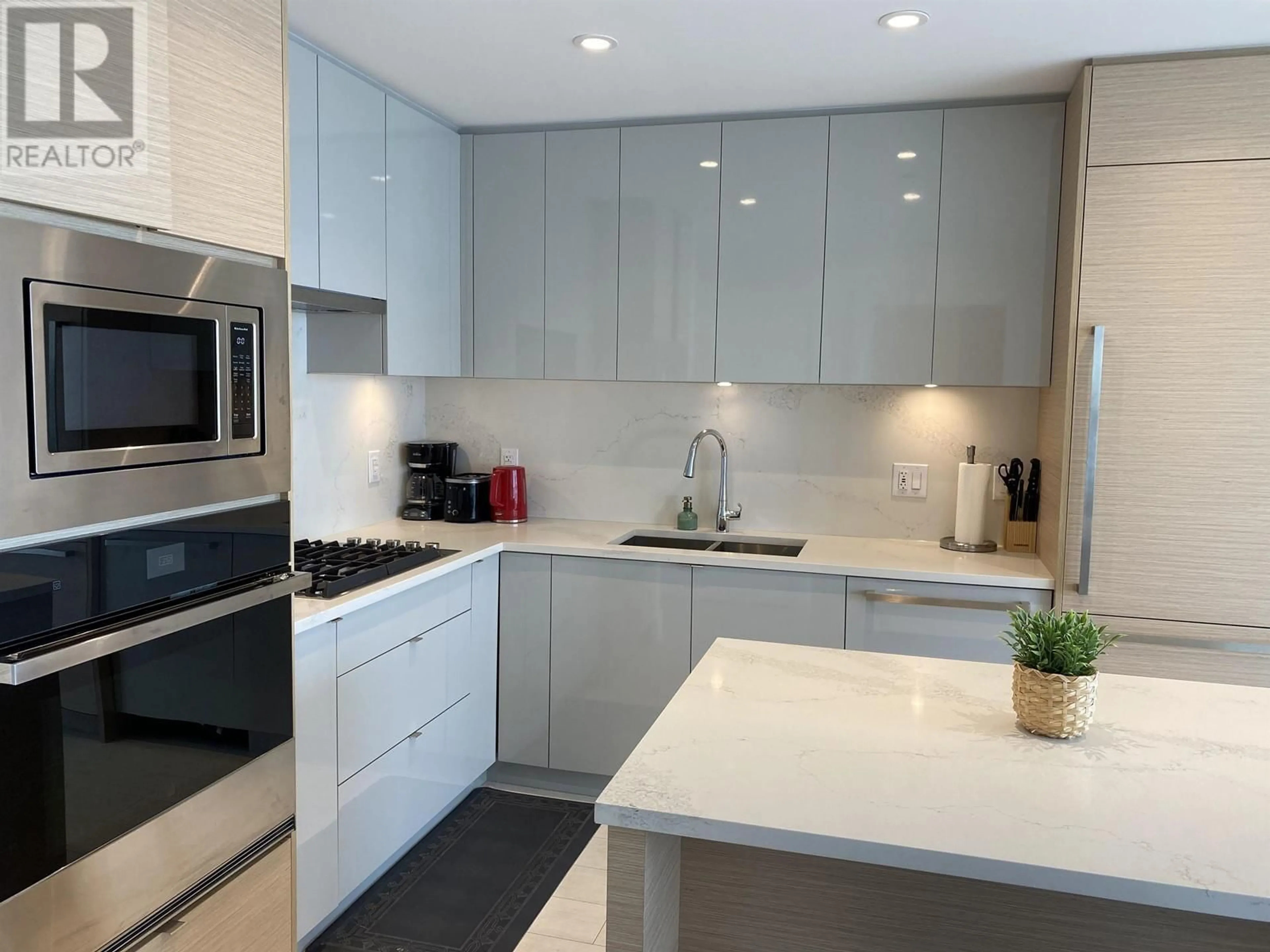 Contemporary kitchen, ceramic/tile floor for 1202 - 3438 SAWMILL CRESCENT, Vancouver British Columbia V5S0E3