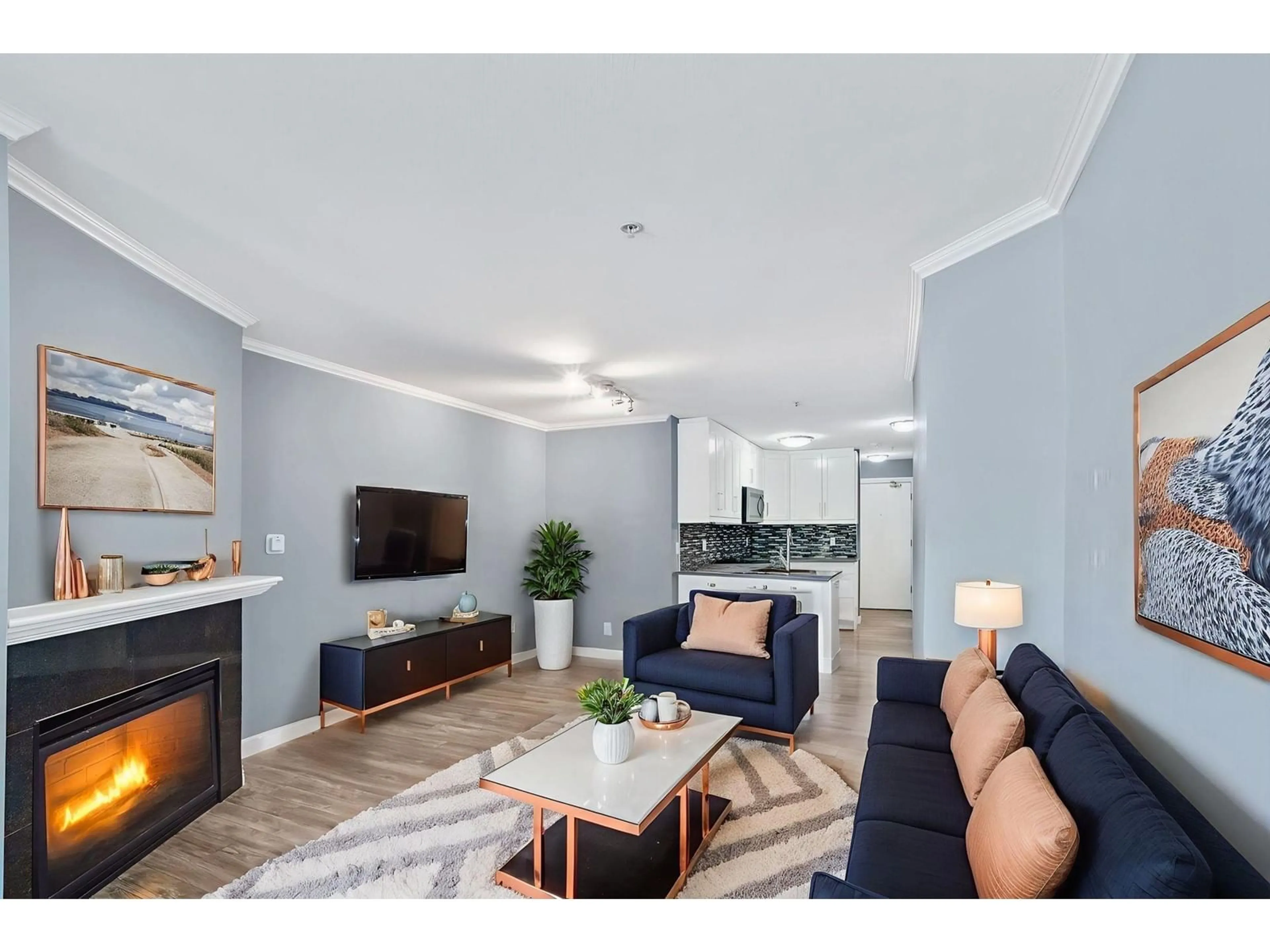Living room with furniture, unknown for 212 - 12110 80, Surrey British Columbia V3W0V2