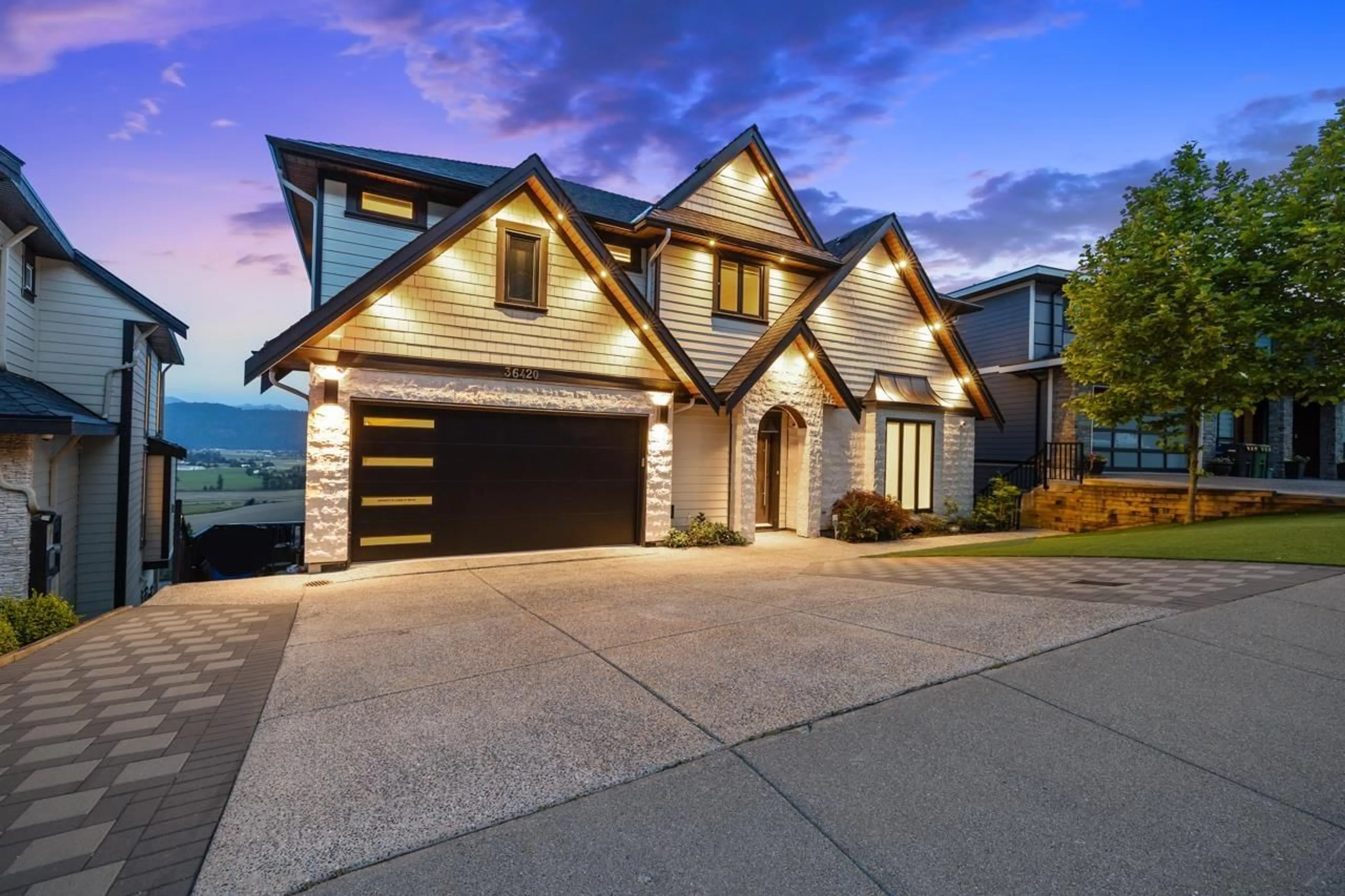 Home with brick exterior material, water/lake/river/ocean view for 36420 EPWORTH, Abbotsford British Columbia V3G0B2