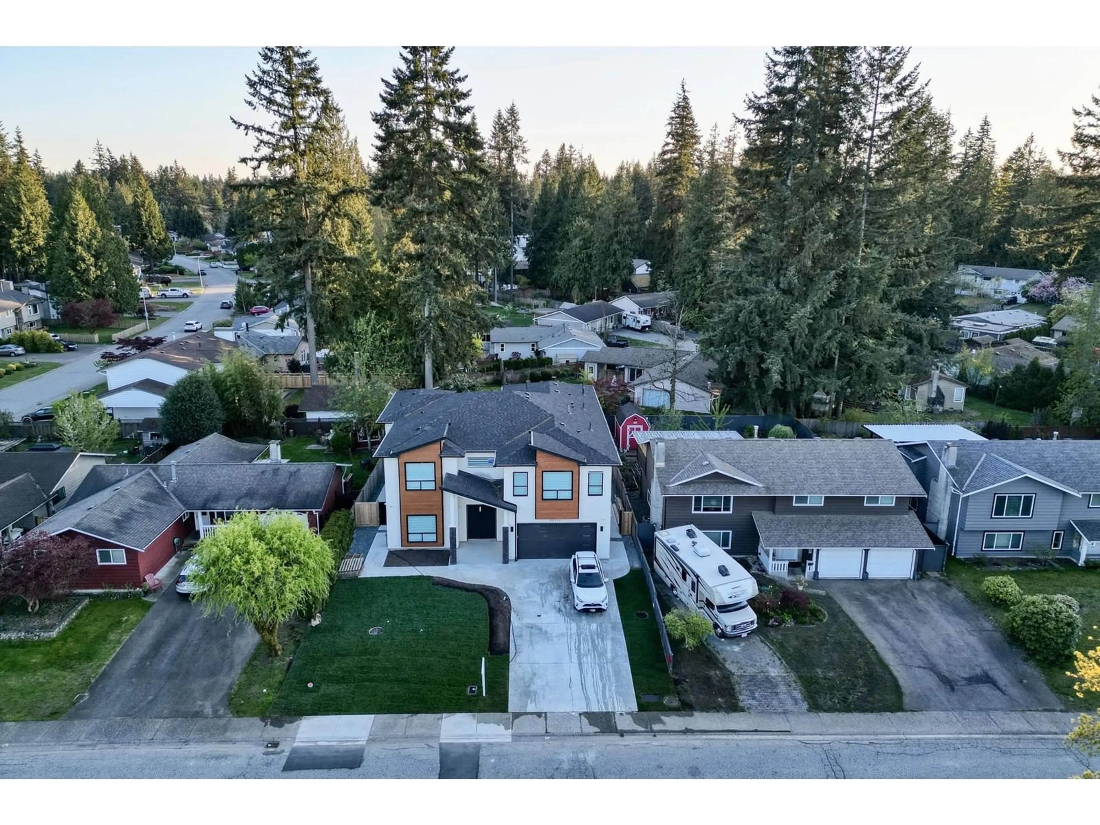 A pic from outside/outdoor area/front of a property/back of a property/a pic from drone, street for 20070 46A, Langley British Columbia V3A6J3