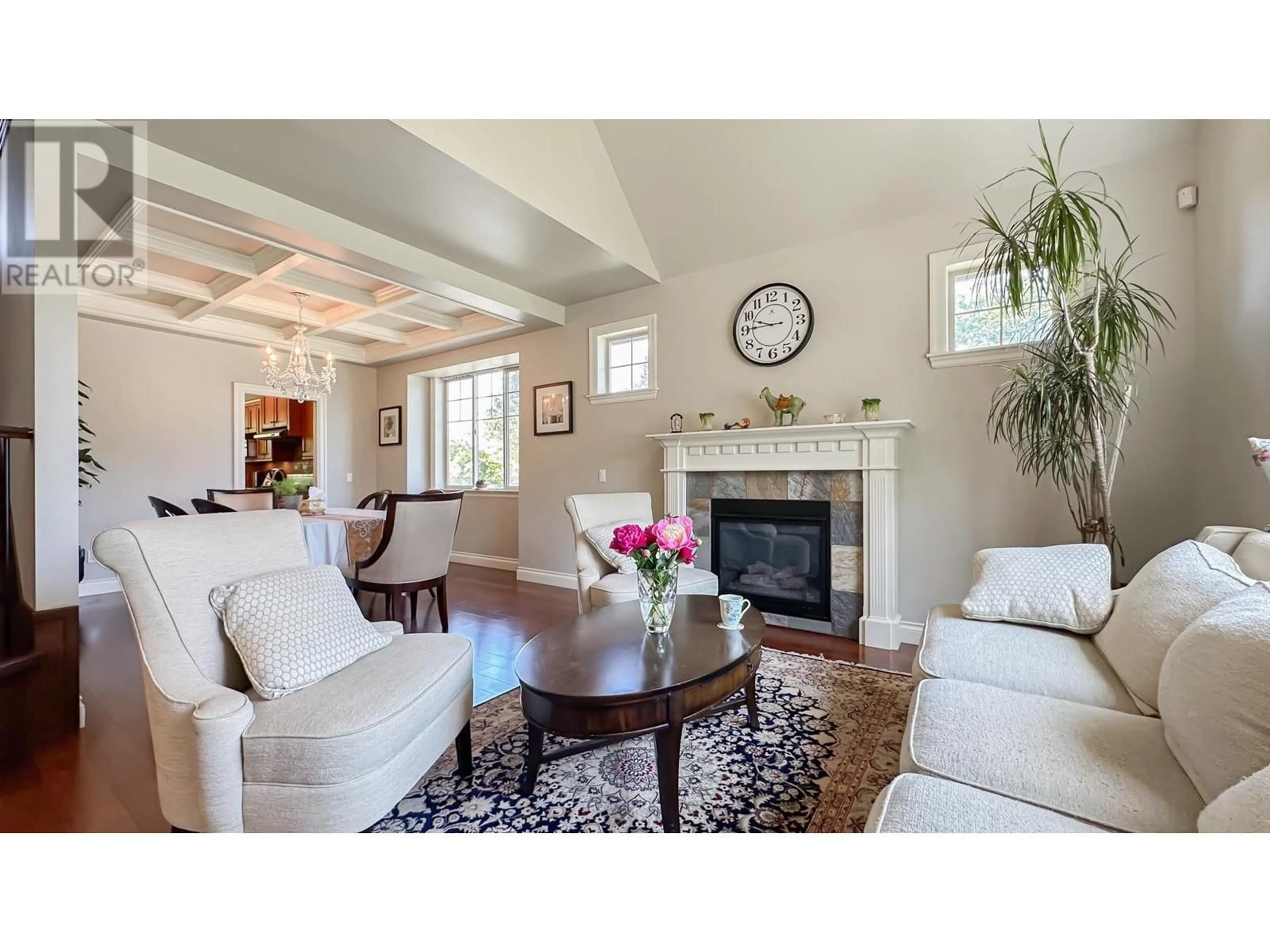 Living room with furniture, unknown for 5487 HARDWICK STREET, Burnaby British Columbia V5G1R2