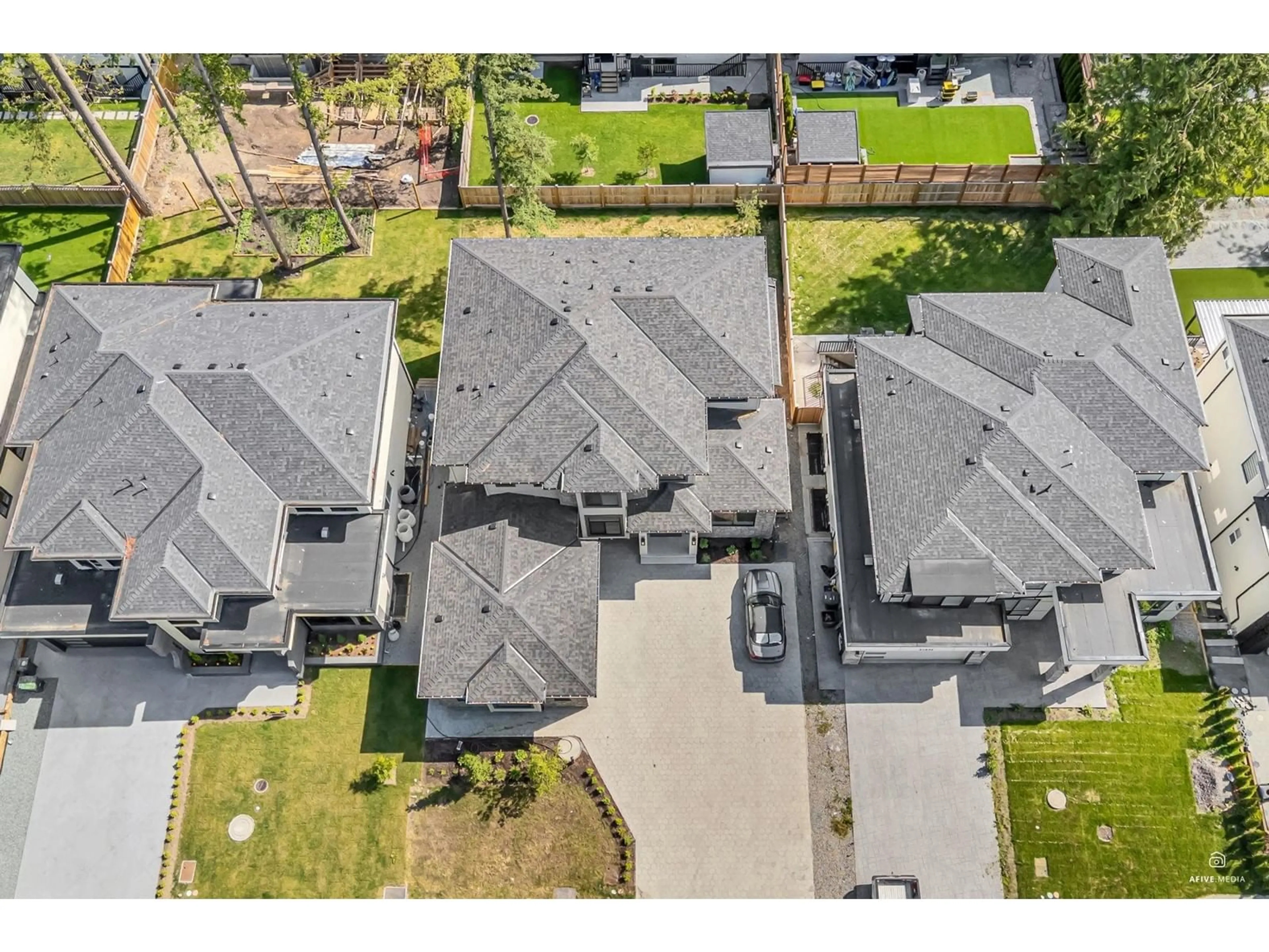 A pic from outside/outdoor area/front of a property/back of a property/a pic from drone, street for 20264 27A, Langley British Columbia V2Z0B6