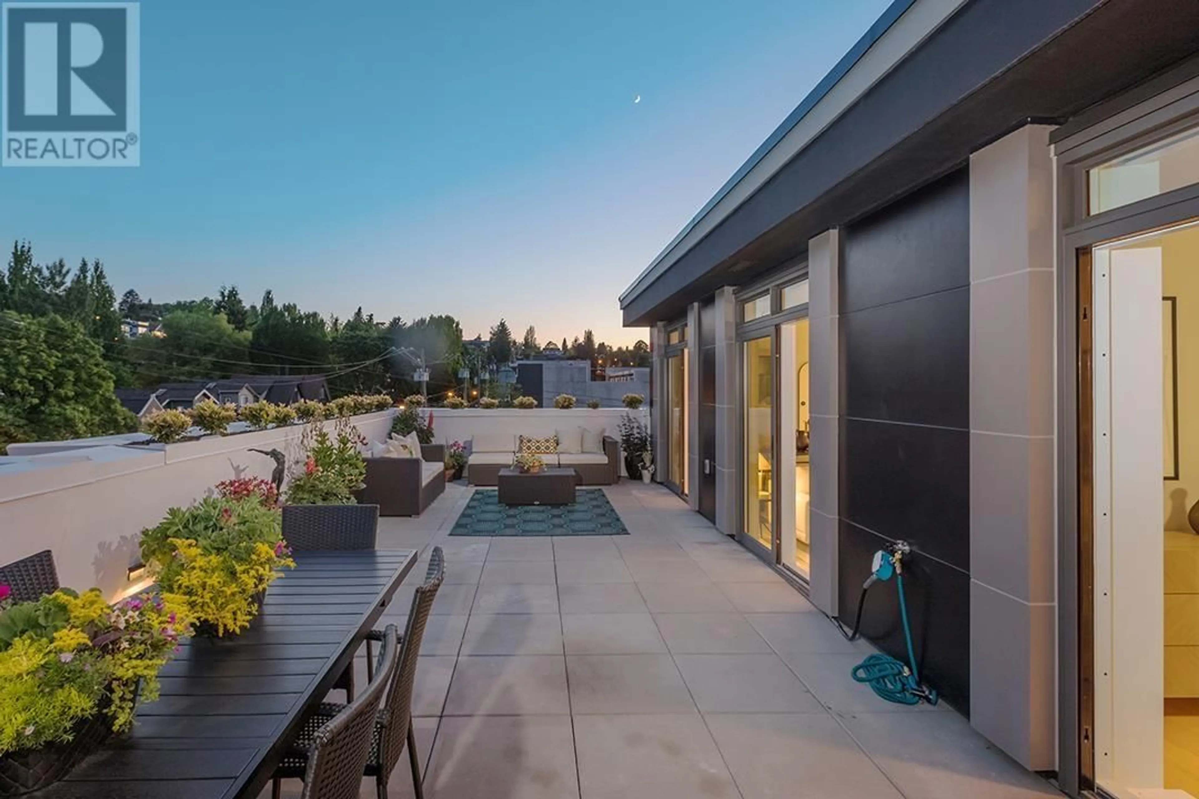 Patio, water/lake/river/ocean view for 403 - 3668 10TH AVENUE, Vancouver British Columbia V6R2G3