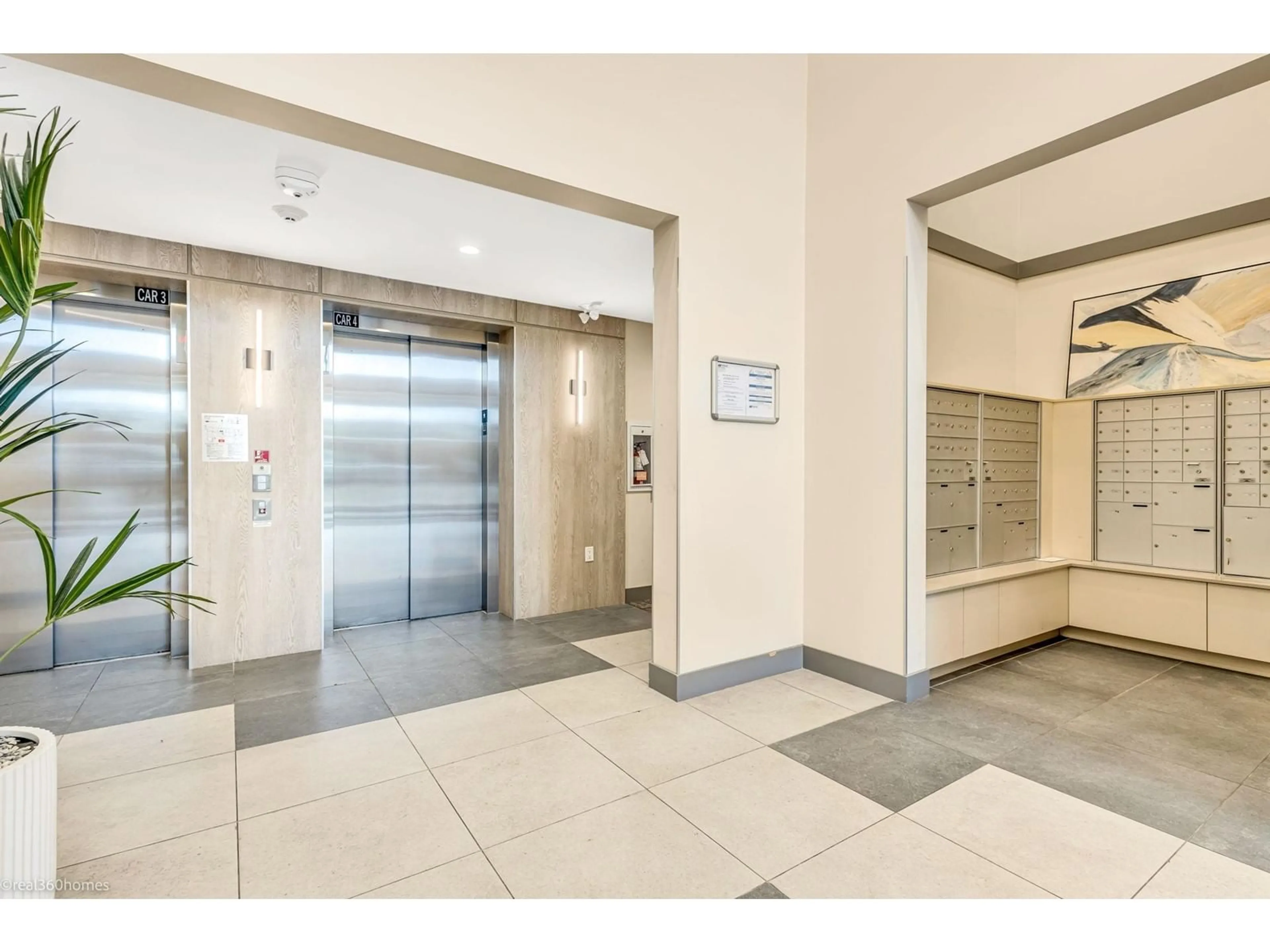 Indoor foyer for 113 - 6960 NICHOLSON, Delta British Columbia V4E0A9