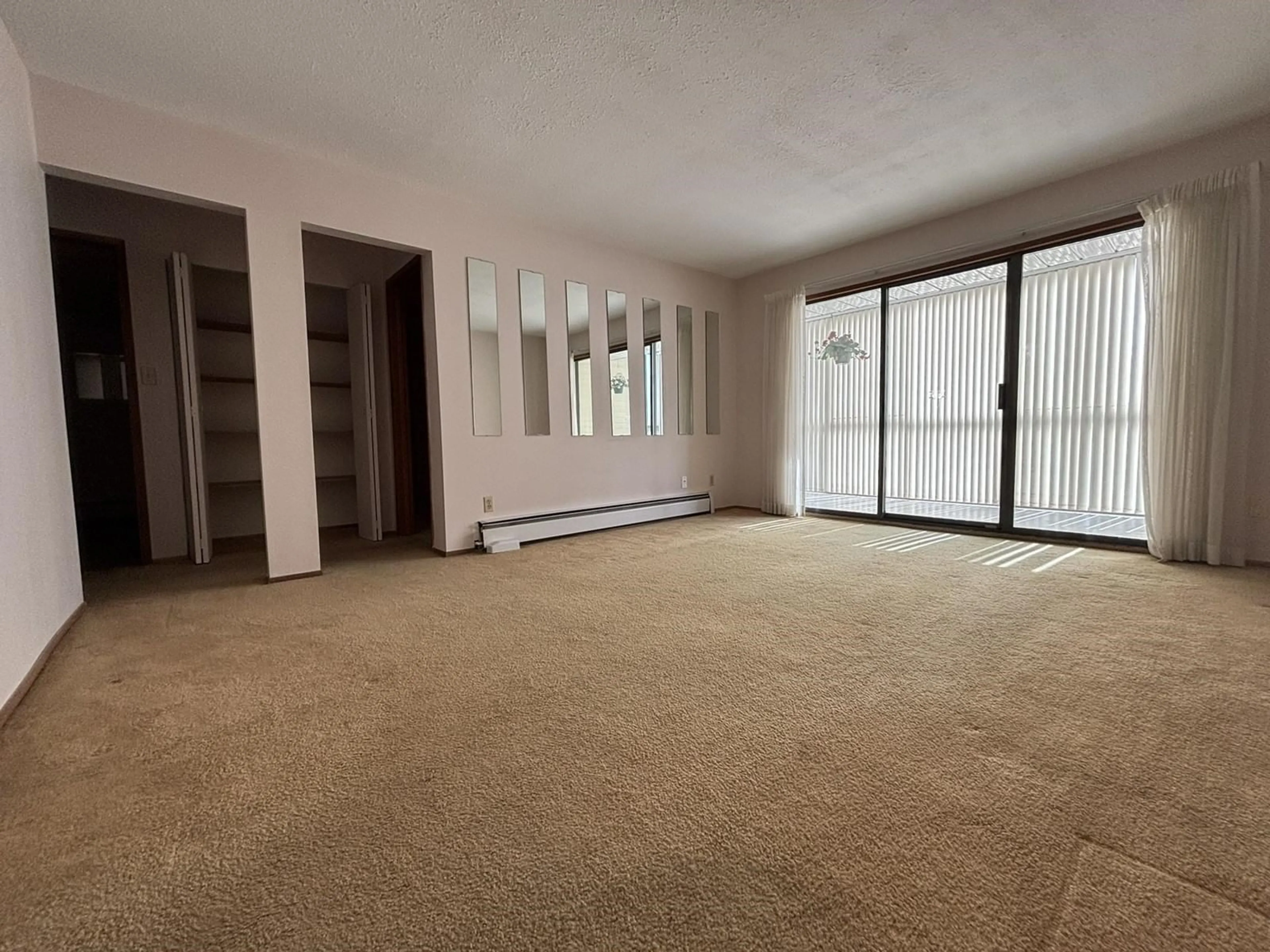 A pic of a room for 204 - 32055 OLD YALE, Abbotsford British Columbia V2T2C8