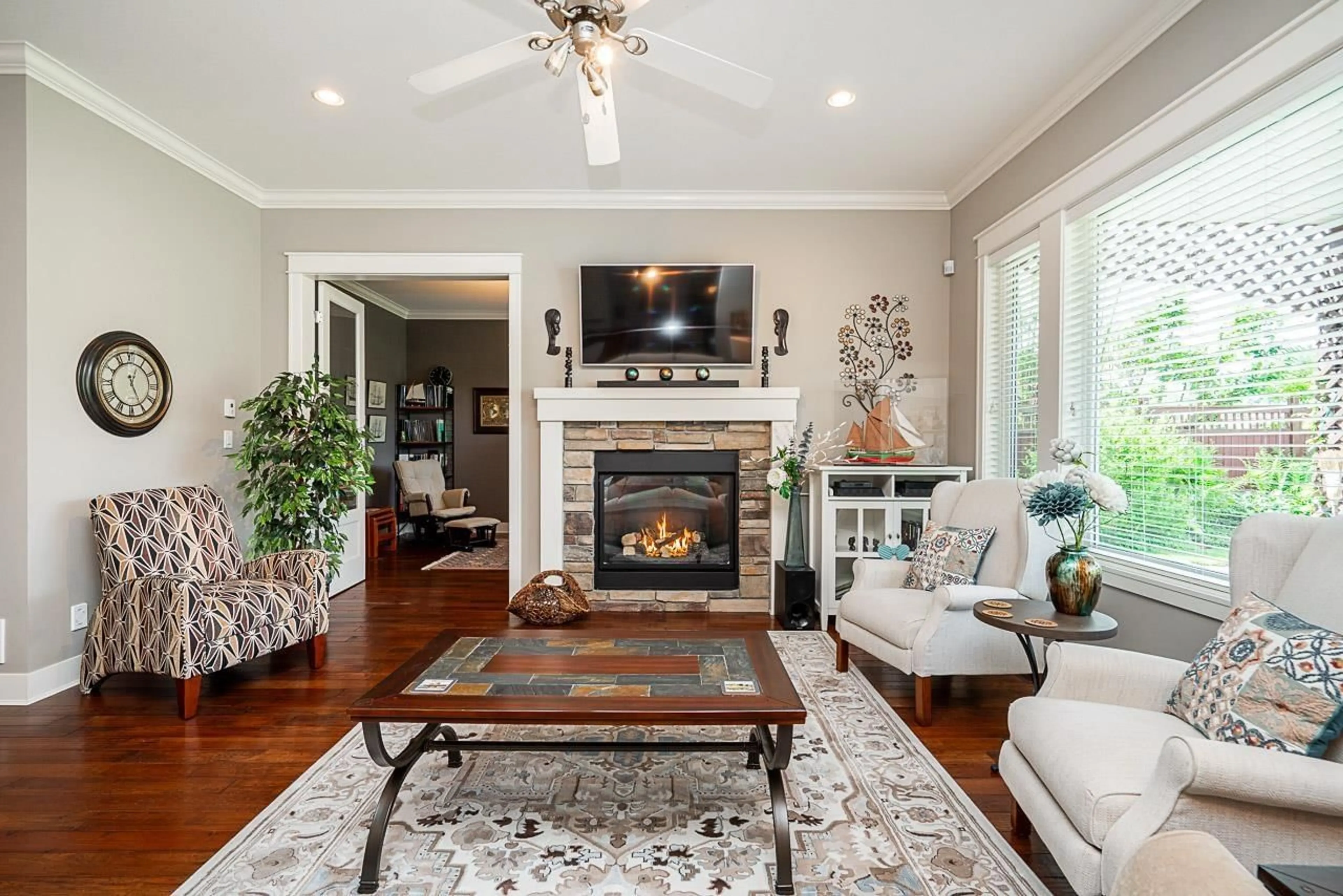 Living room with furniture, unknown for 2163 RIESLING, Abbotsford British Columbia V4X0A6