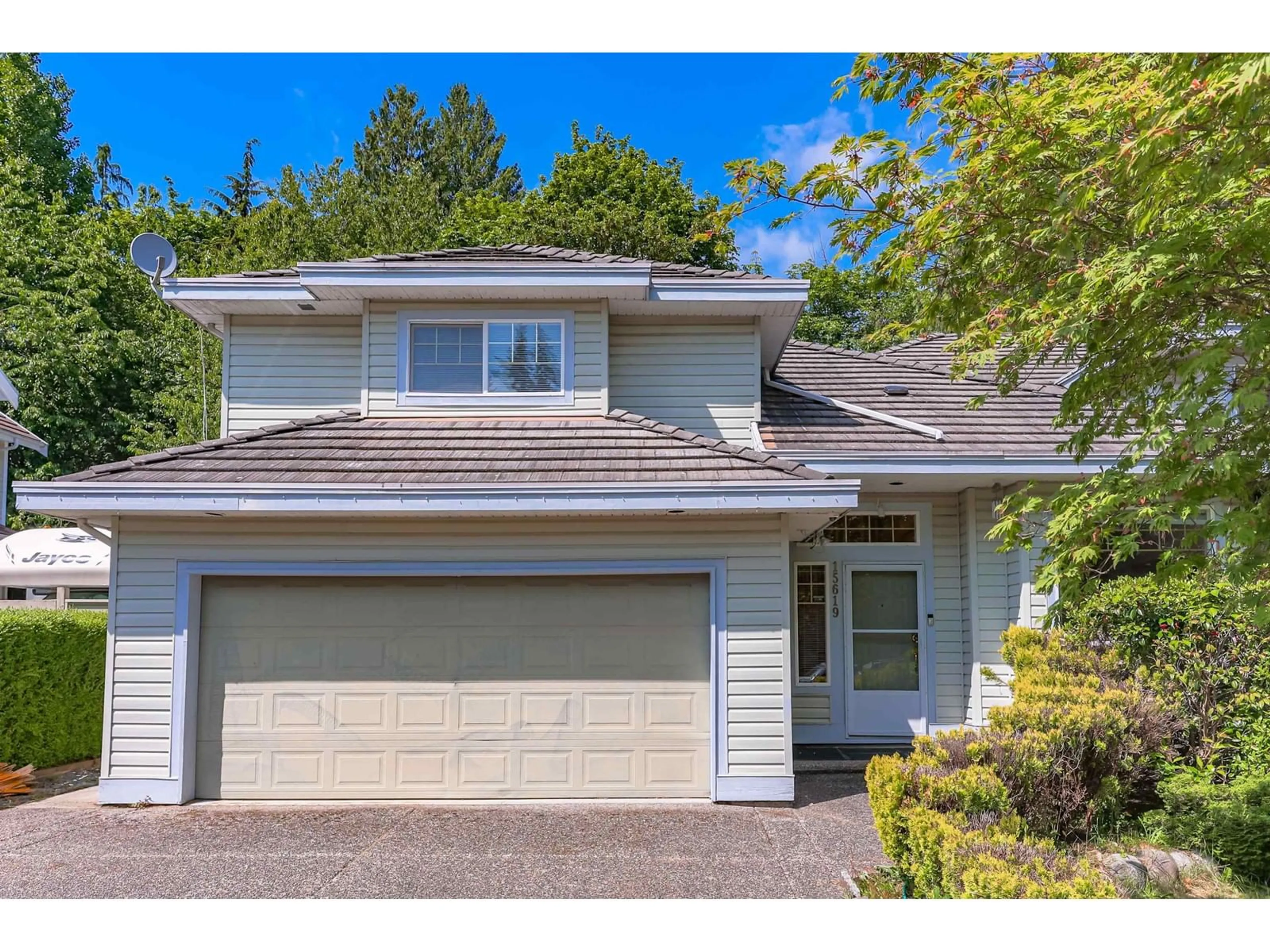 Home with vinyl exterior material, street for 15619 102B, Surrey British Columbia V4N2M1
