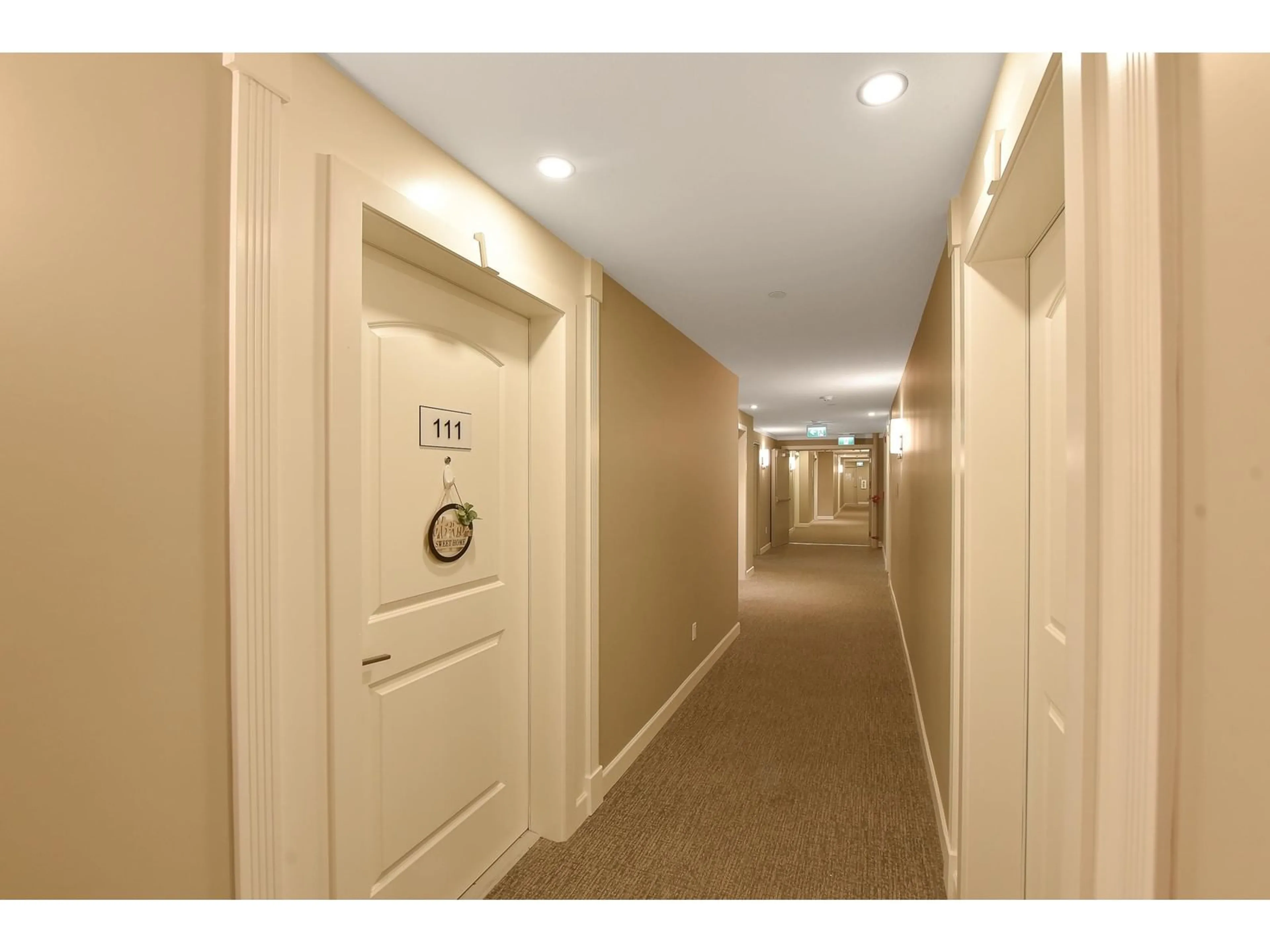Indoor foyer for 111 - 8538 203A, Langley British Columbia V2Y3P9
