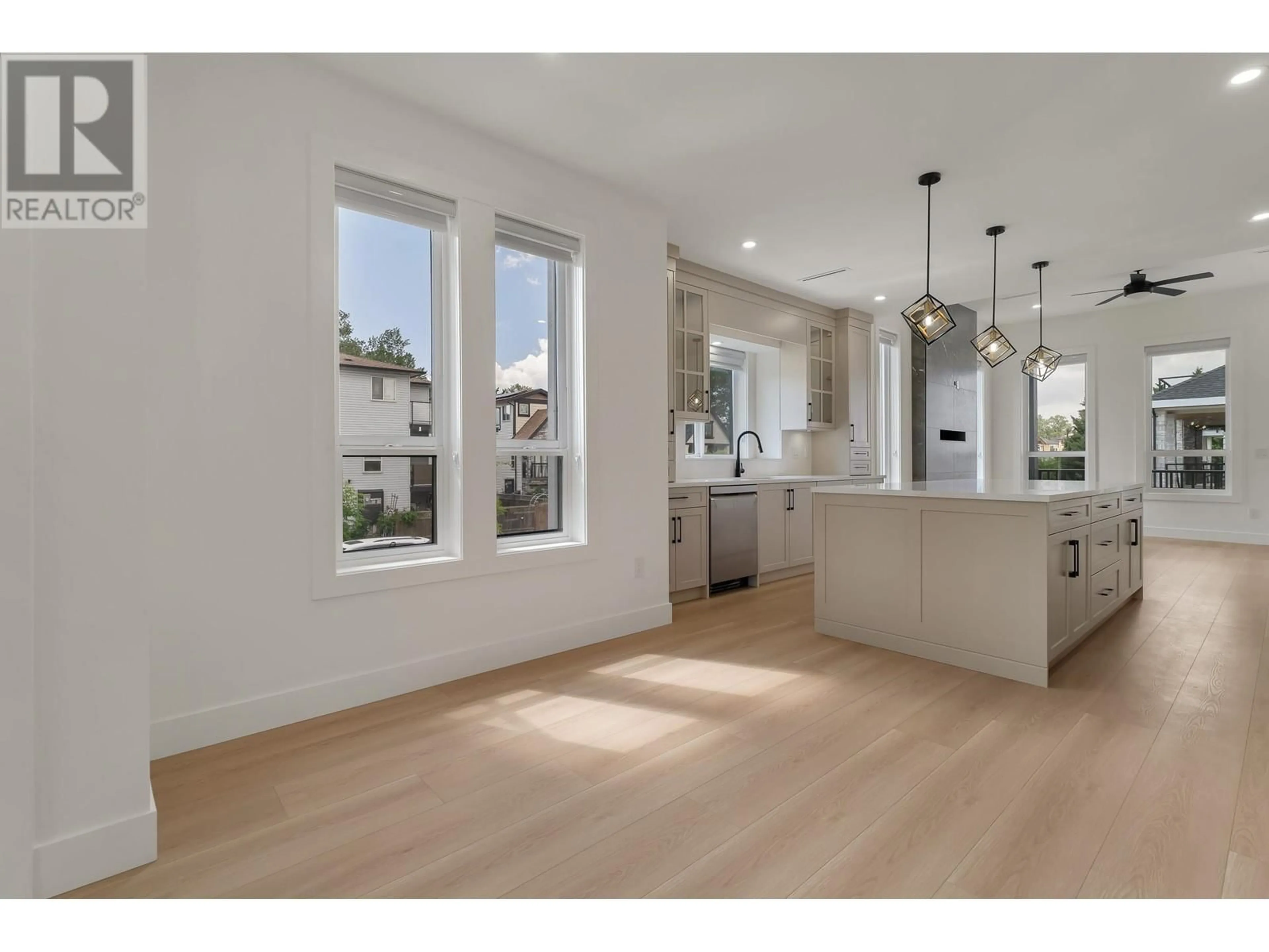 Open concept kitchen, unknown for 207 MABEL STREET, New Westminster British Columbia V3M0L1