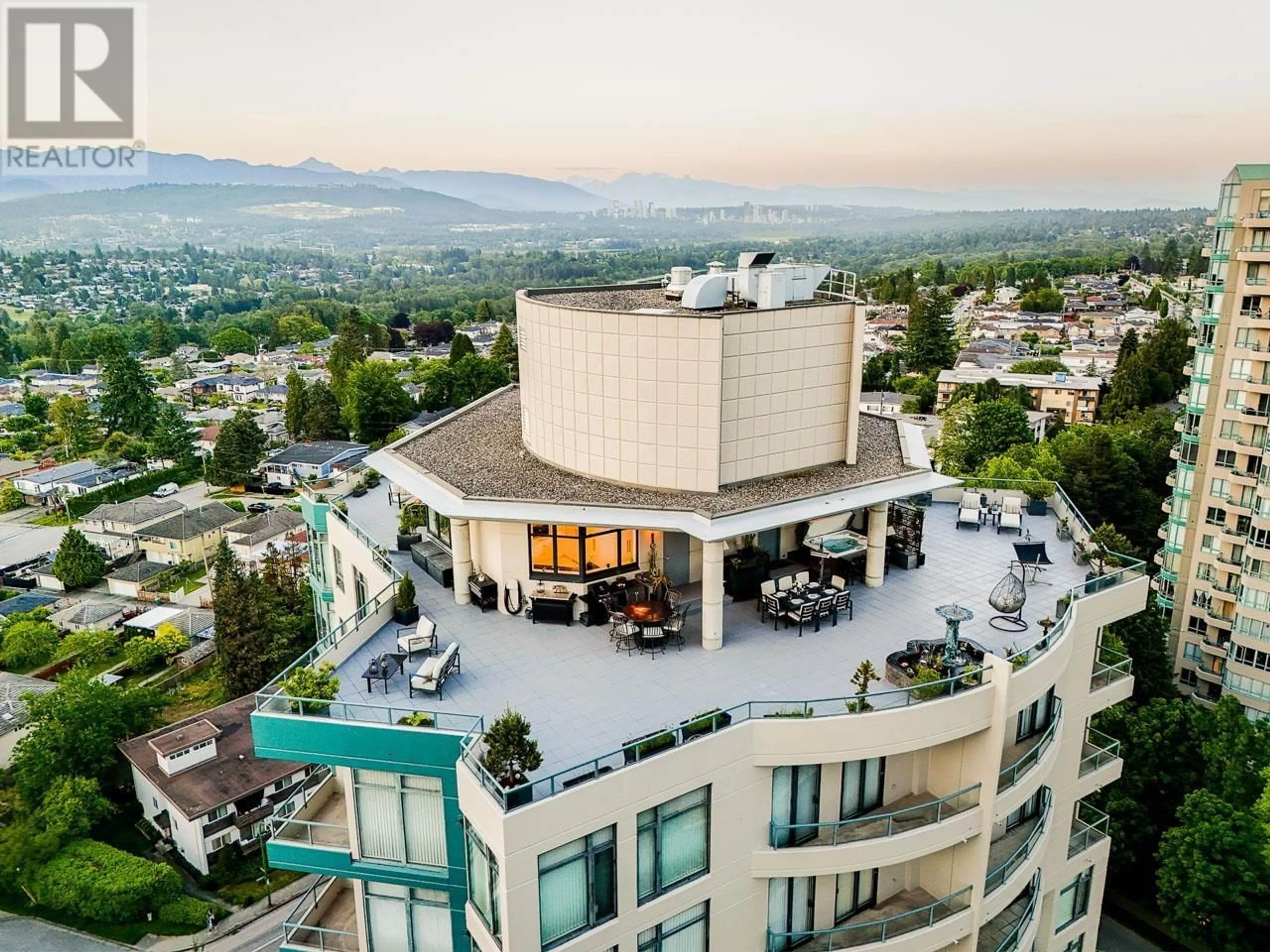 Unknown for 1901 - 4567 HAZEL STREET, Burnaby British Columbia V5H4V4
