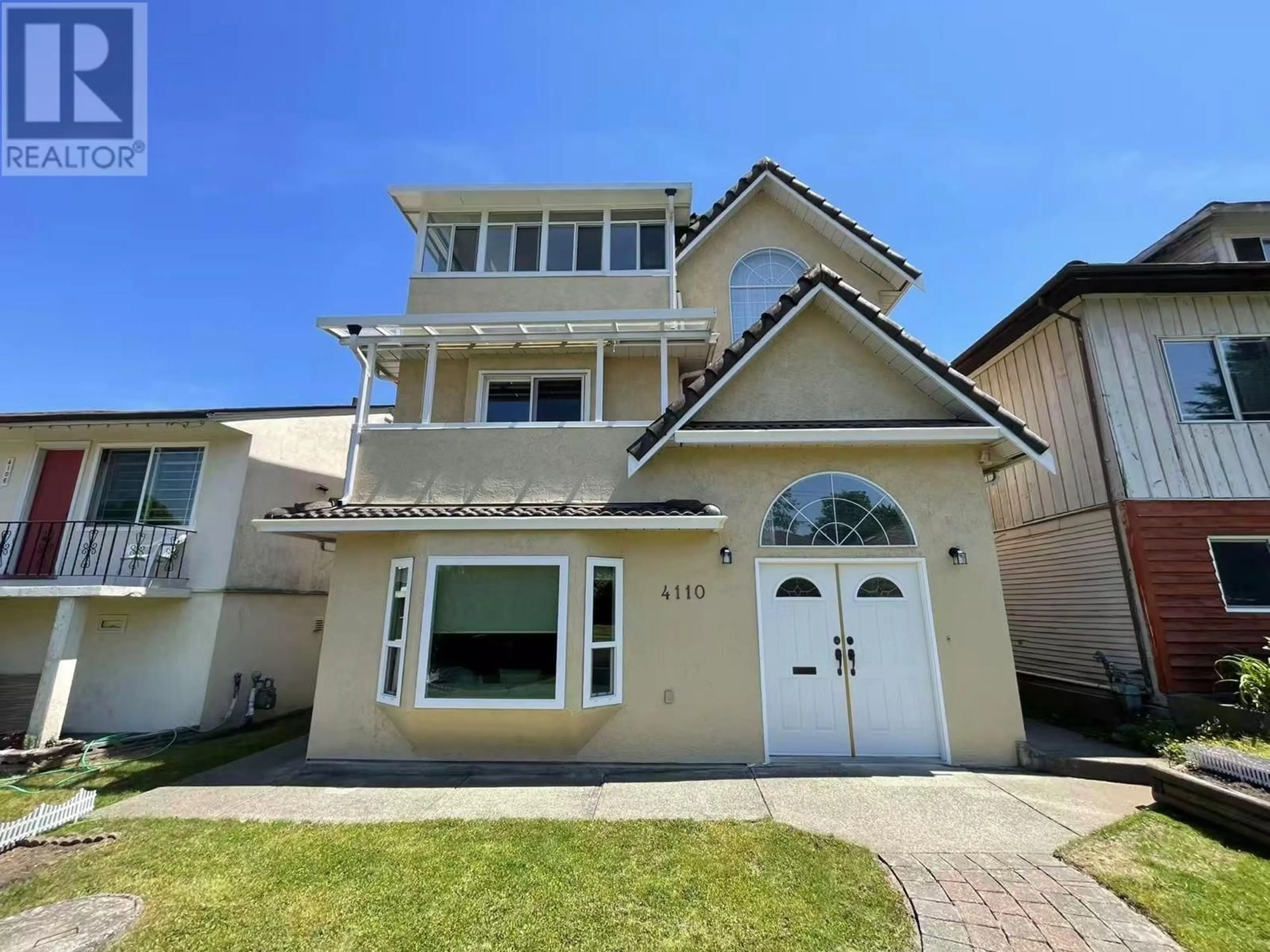 Home with vinyl exterior material, street for 4110 PENTICTON STREET, Vancouver British Columbia V5R1Y1