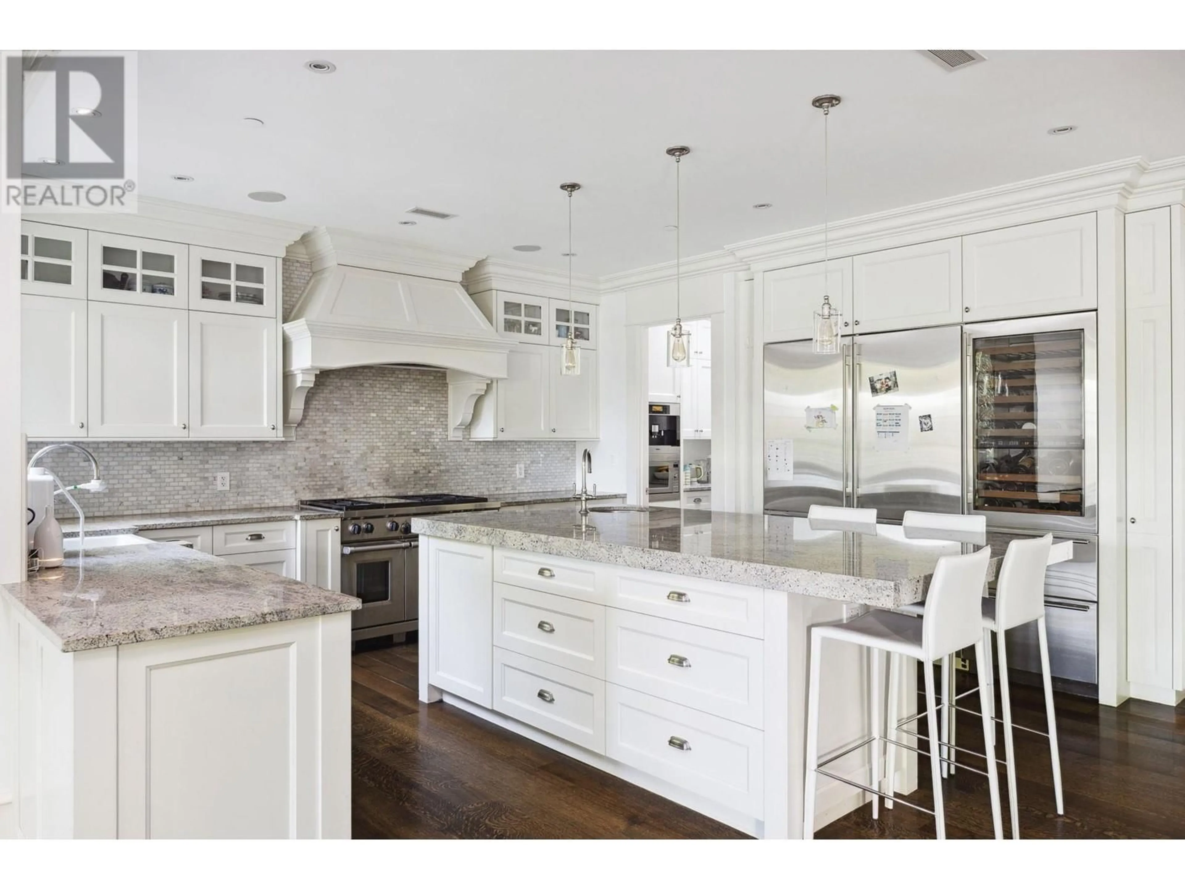 Open concept kitchen, unknown for 611 GLENMAROON ROAD, West Vancouver British Columbia V7S1P5