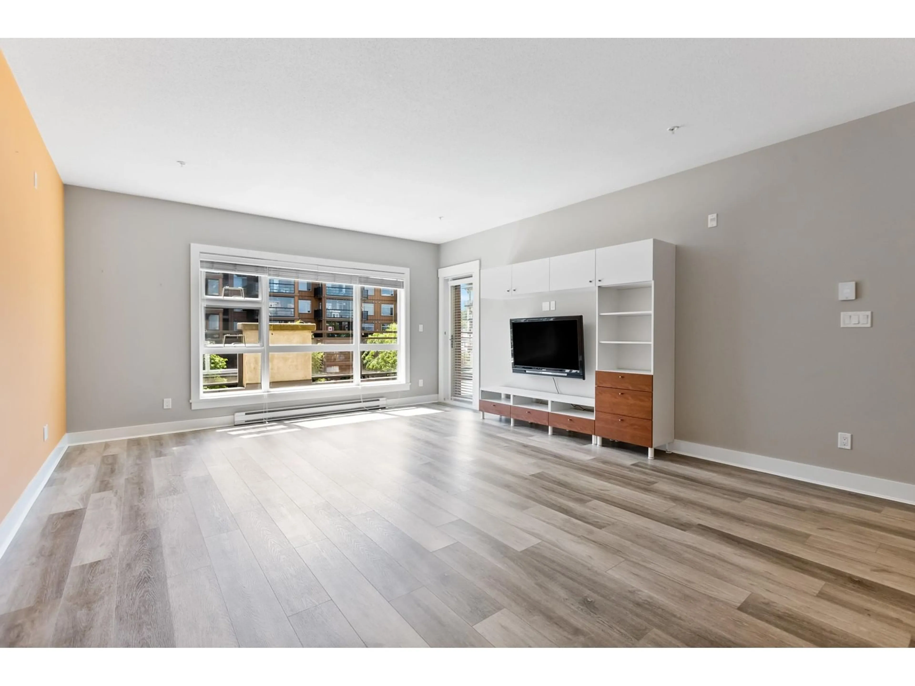 A pic of a room for 219 - 20728 WILLOUGHBY TOWN CENTRE, Langley British Columbia V2Y0P3
