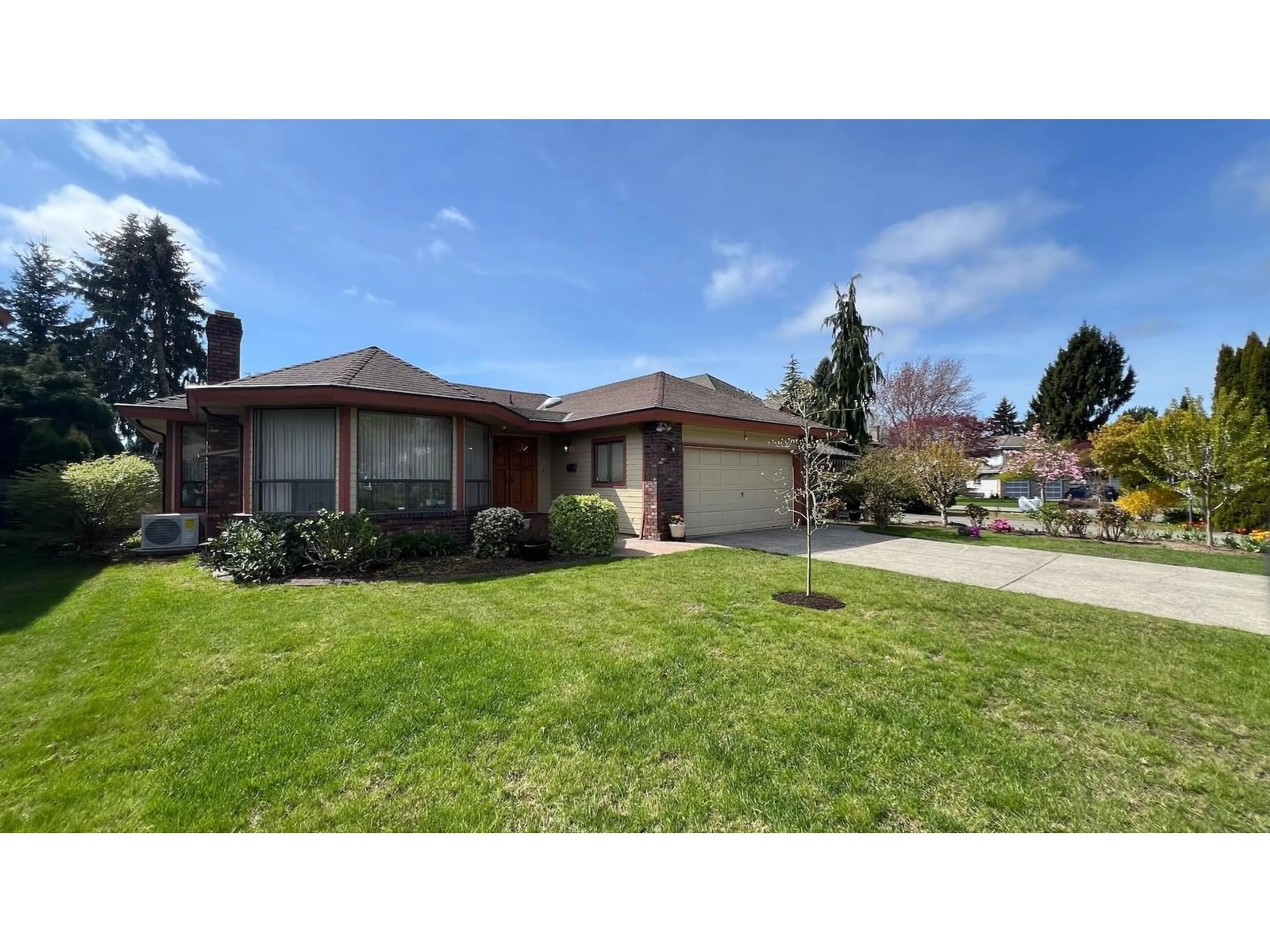 Unknown for 14962 20A, Surrey British Columbia V4A8G2