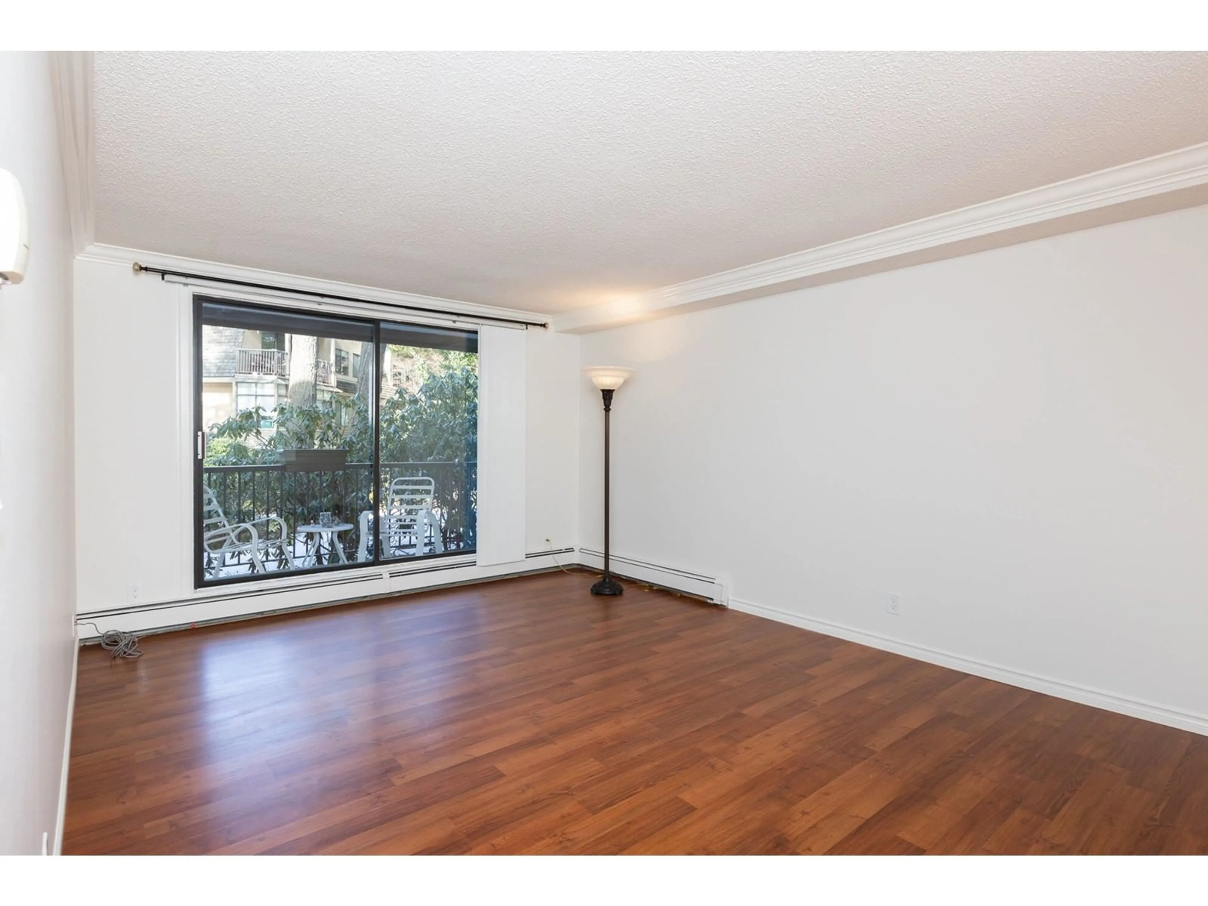 A pic of a room for 113 - 1740 SOUTHMERE, Surrey British Columbia V4A6E4