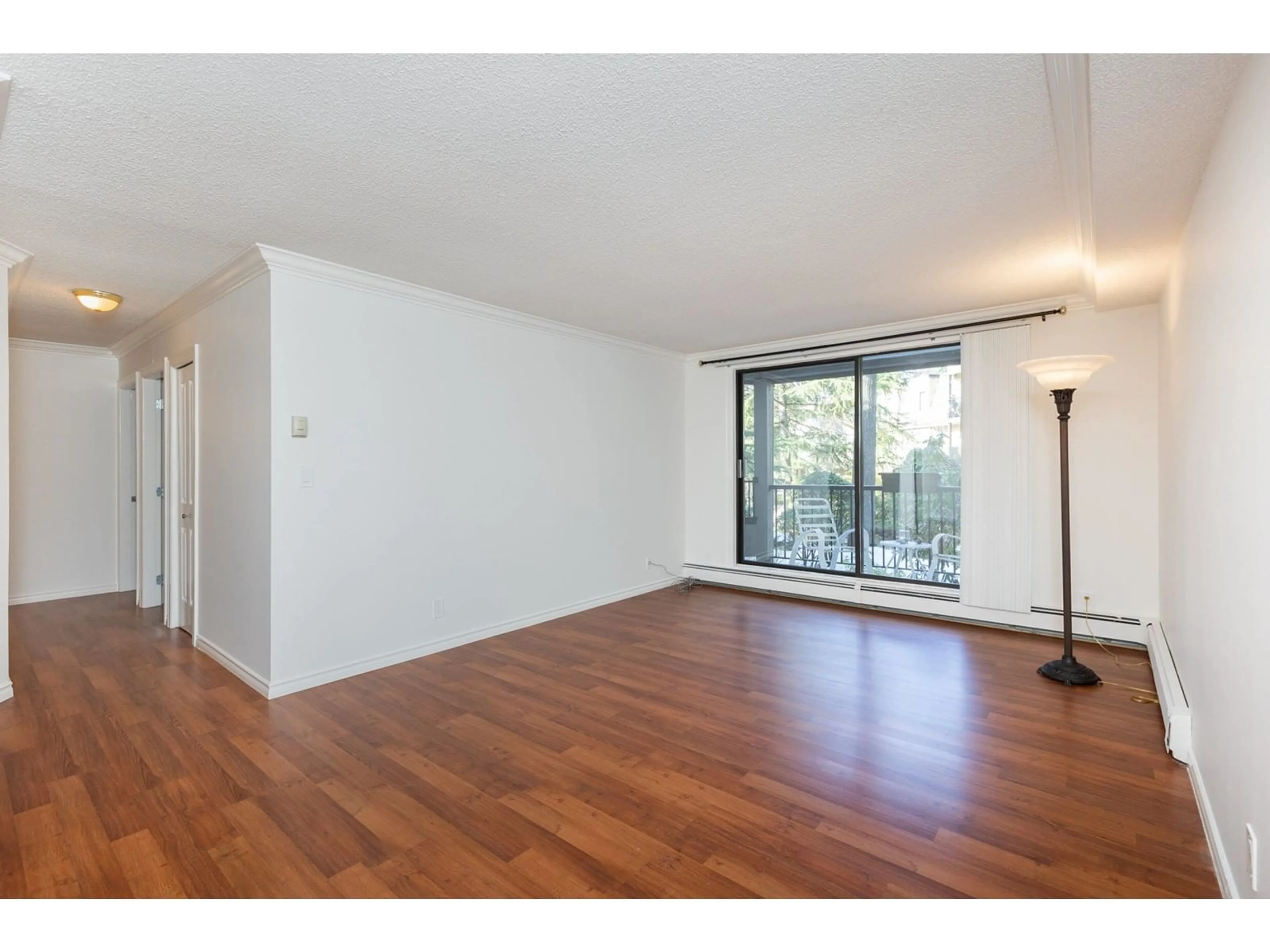 A pic of a room for 113 - 1740 SOUTHMERE, Surrey British Columbia V4A6E4