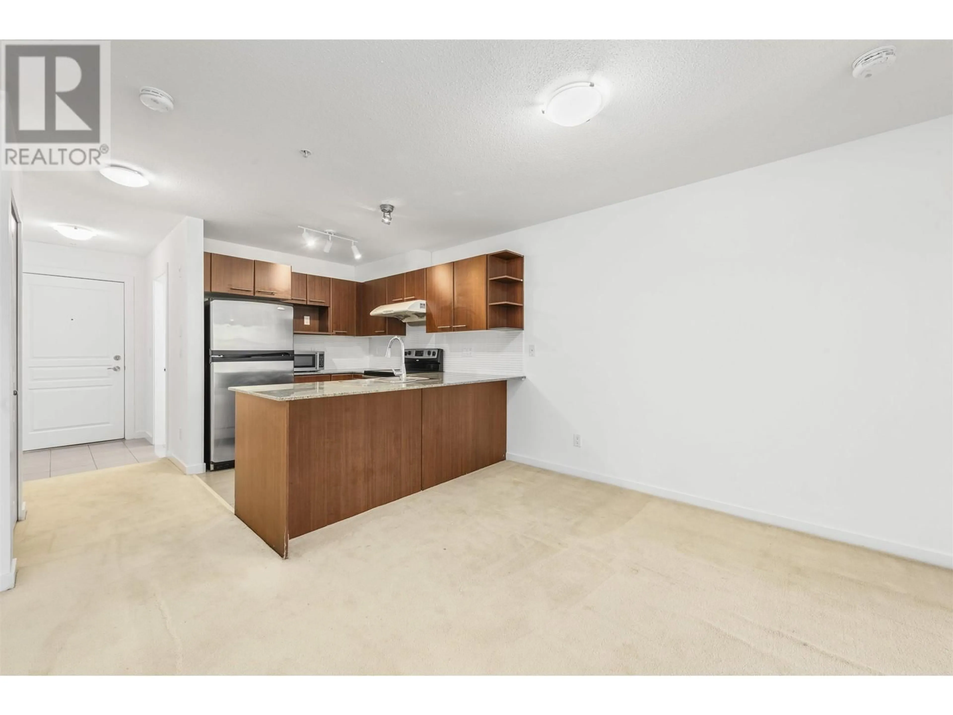 Standard kitchen, unknown for 309 - 4768 BRENTWOOD DRIVE, Burnaby British Columbia V5C0C7