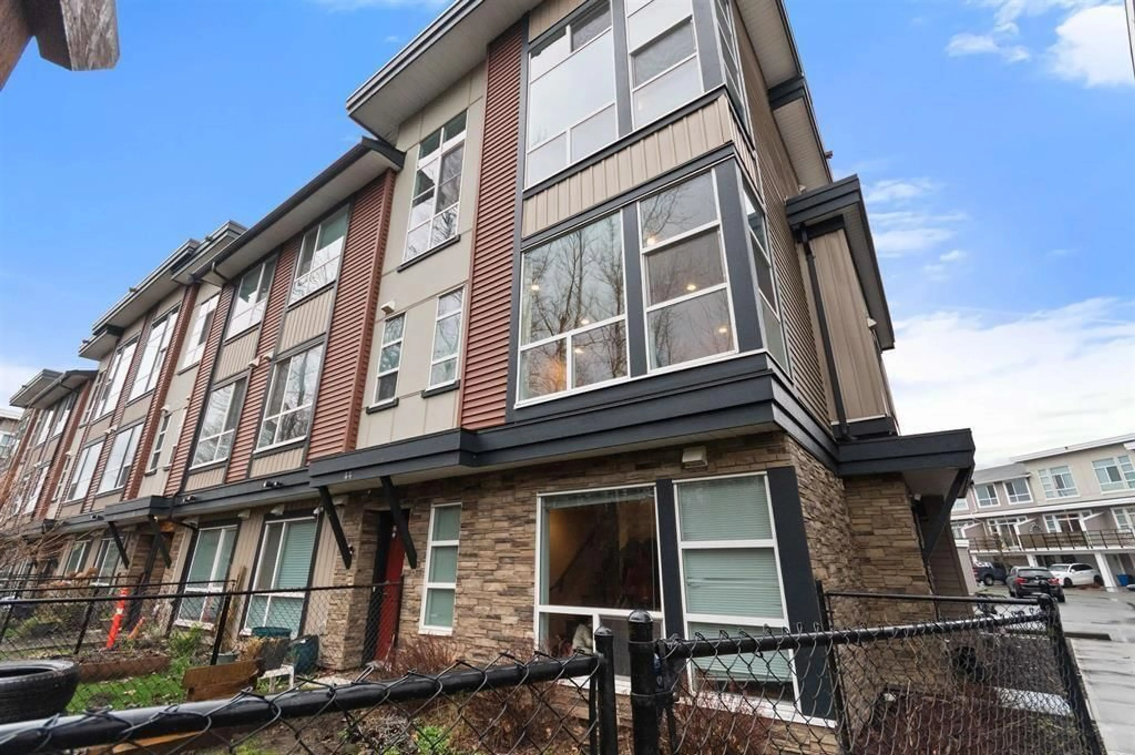 Home with brick exterior material, street for 43 - 8413 MIDTOWN WAY, Chilliwack British Columbia V2P0G7