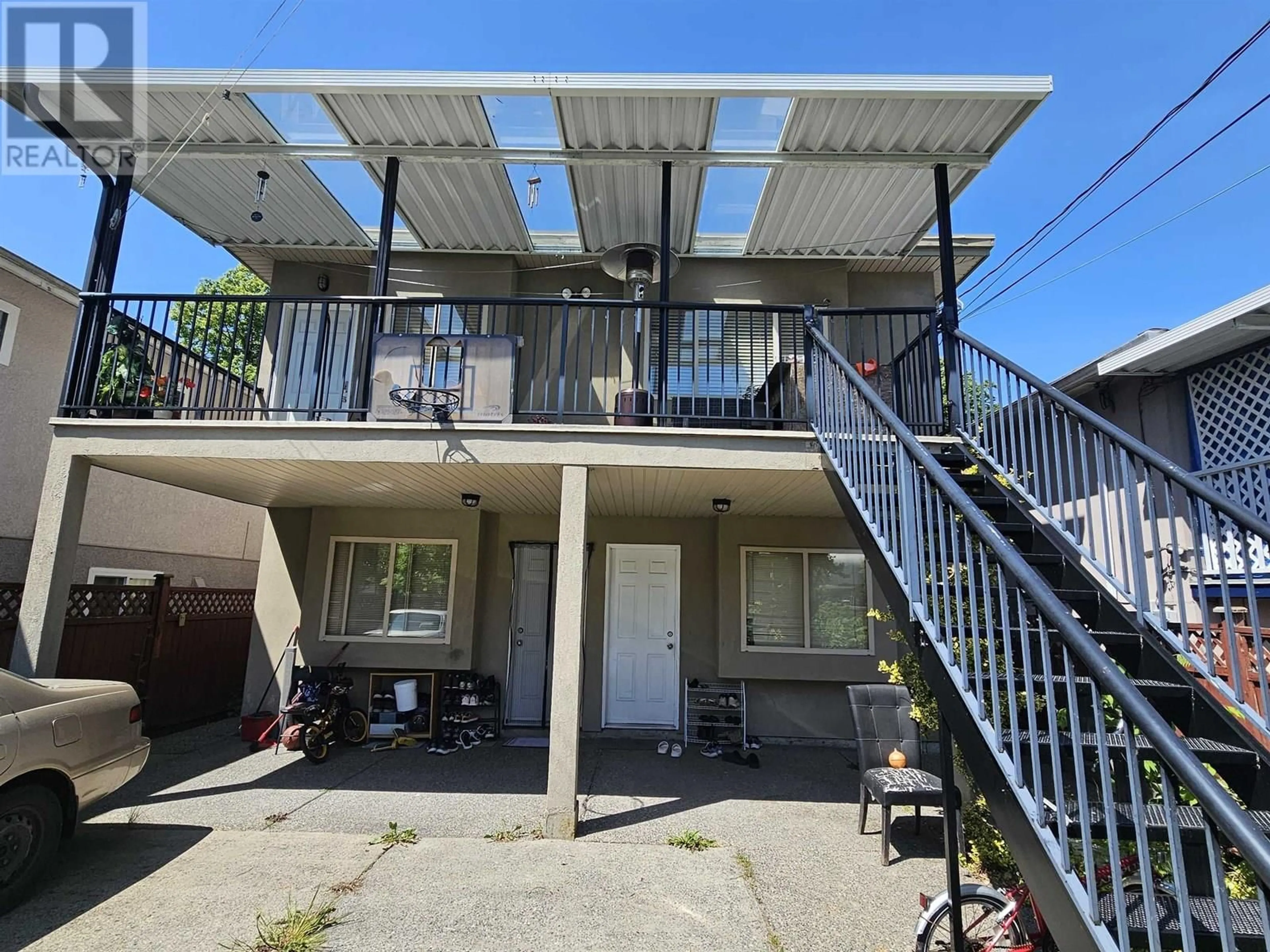 Patio, street for 6128 ST. CATHERINES STREET, Vancouver British Columbia V5W3G6