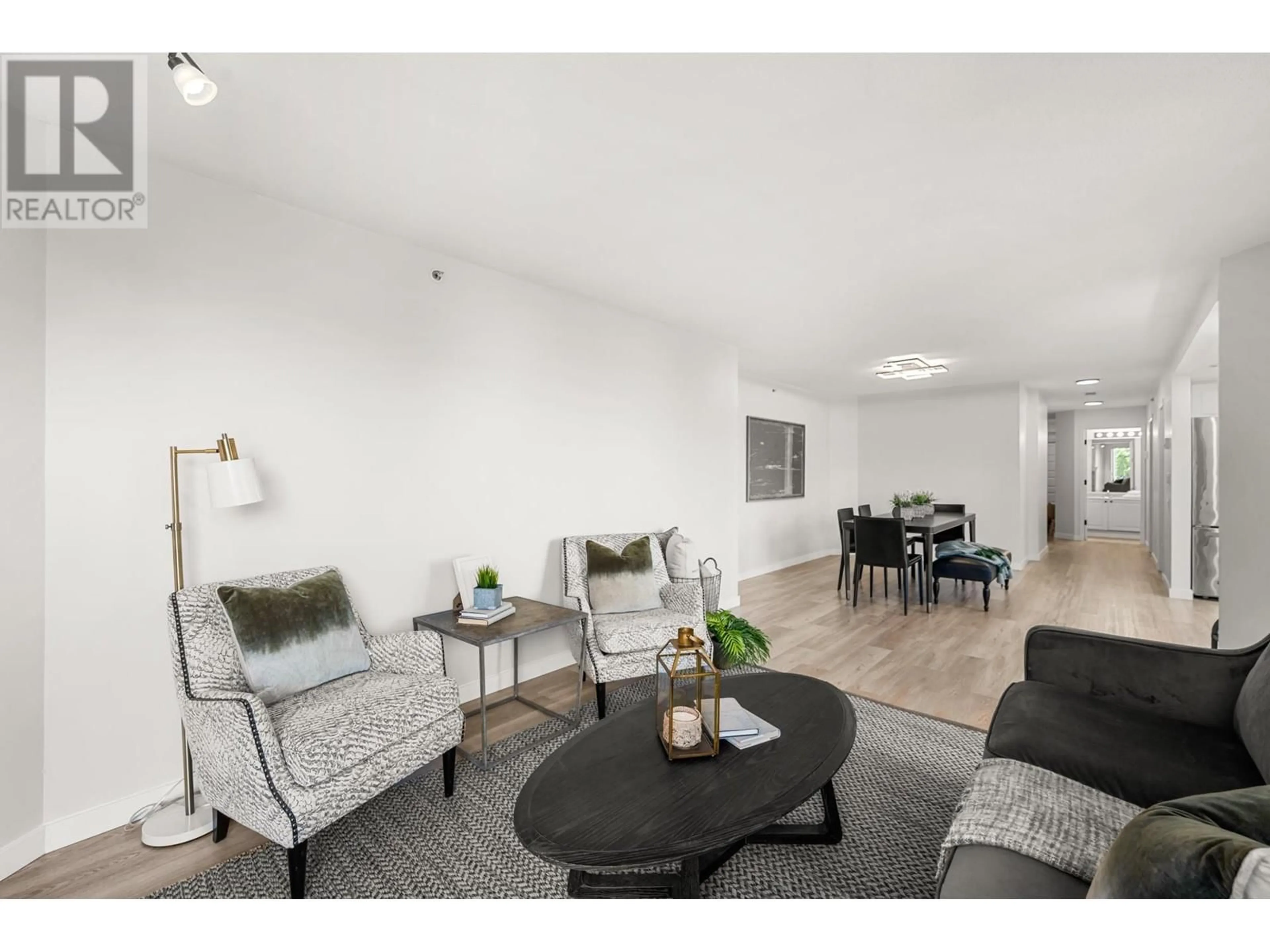 Living room with furniture, unknown for 401 - 1185 QUAYSIDE DRIVE, New Westminster British Columbia V3M6T8