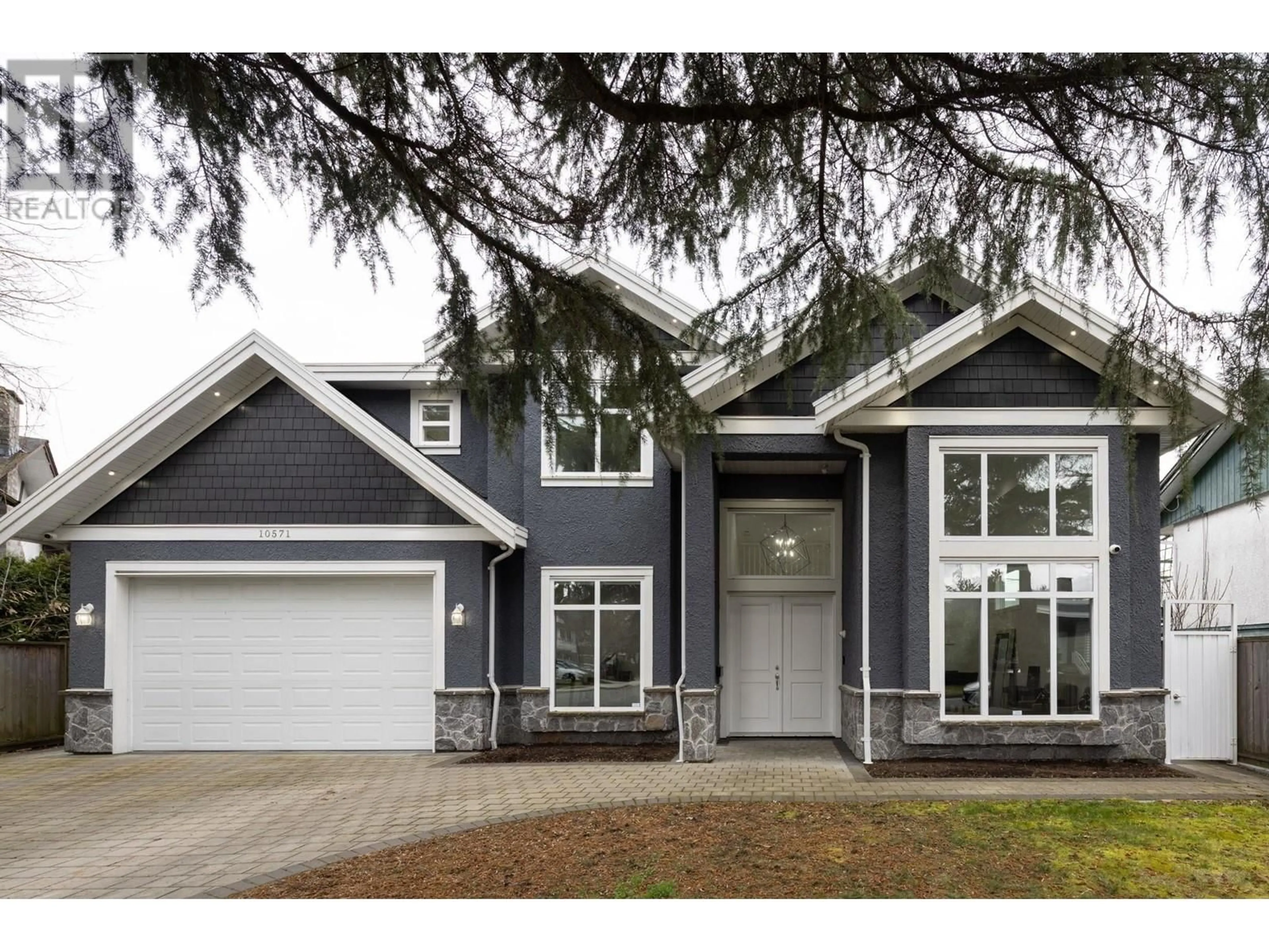 Home with vinyl exterior material, street for 10571 SEAHAVEN DRIVE, Richmond British Columbia V7A4C7