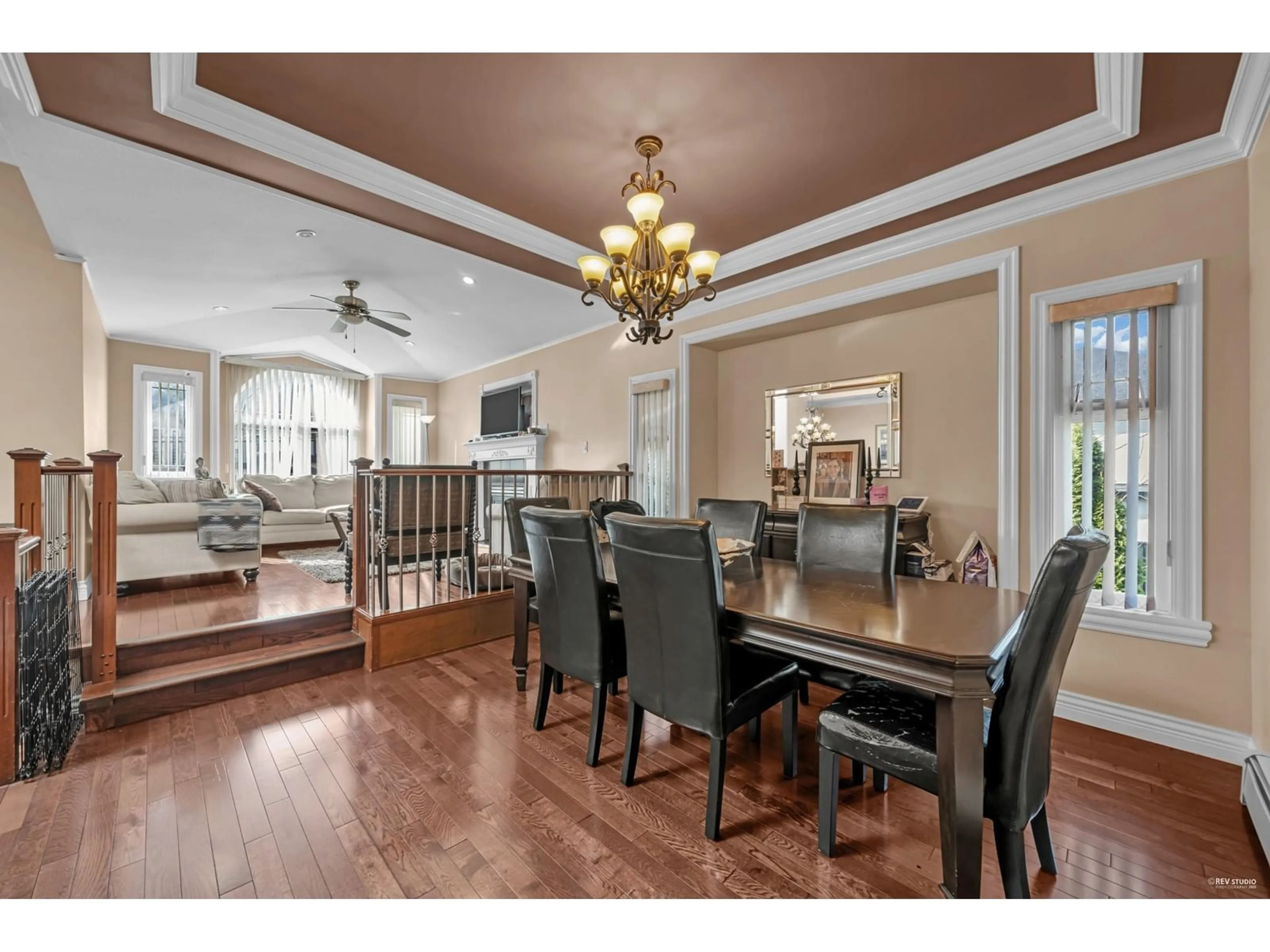 Dining room, wood/laminate floor for 12699 99, Surrey British Columbia V3V2P6