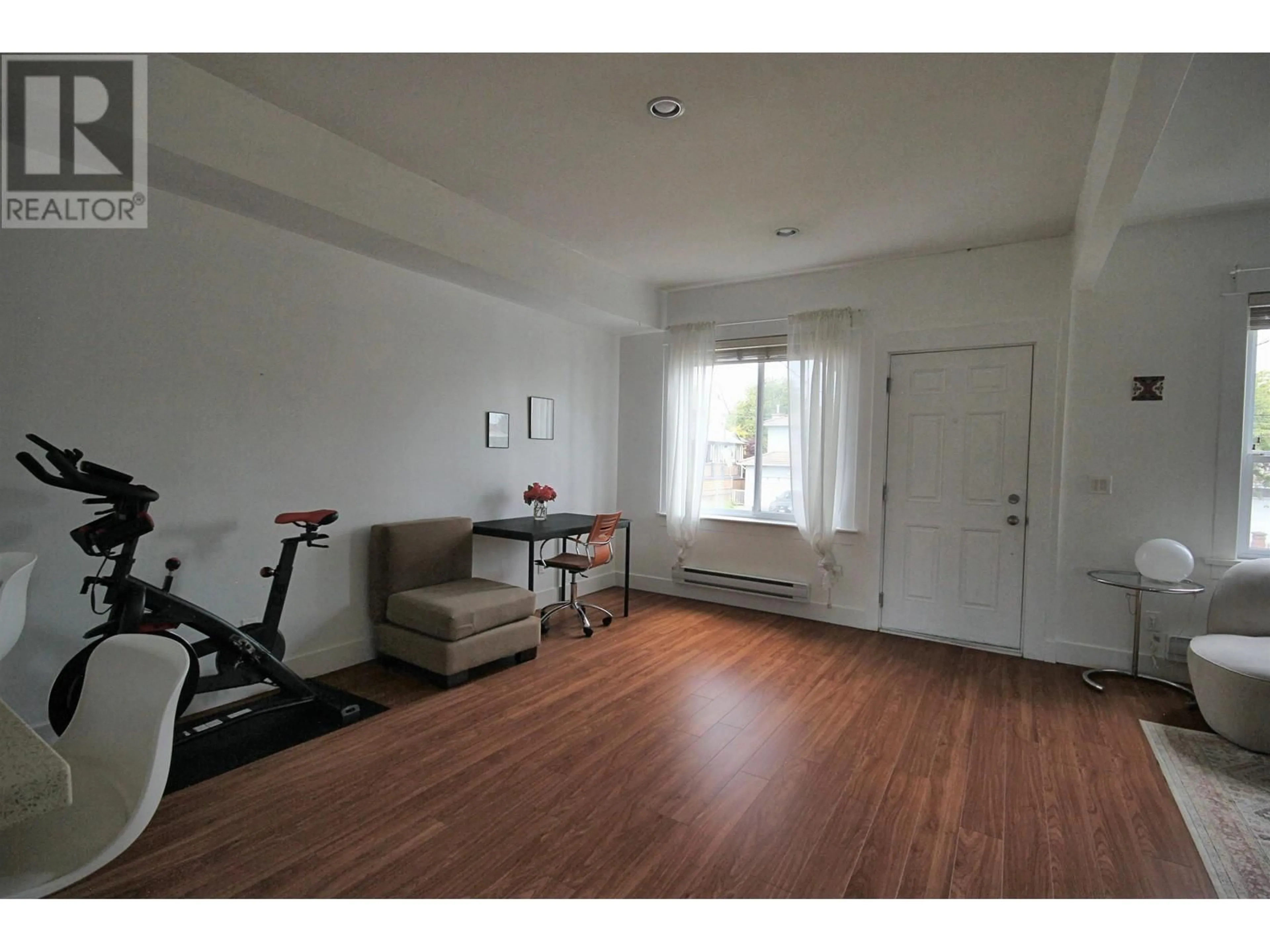 A pic of a room for 112 KING EDWARD AVENUE, Vancouver British Columbia V5V2C1