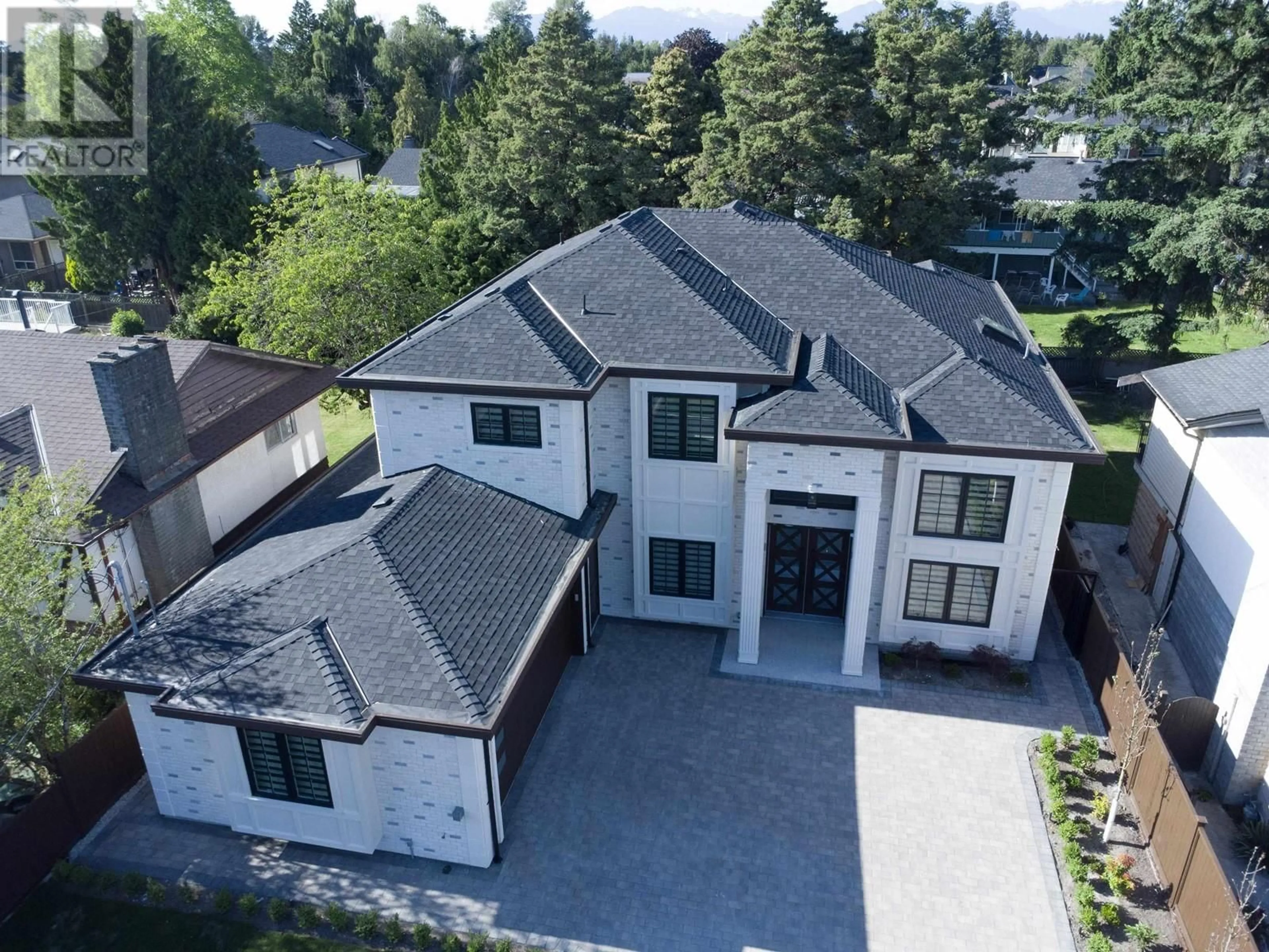 A pic from outside/outdoor area/front of a property/back of a property/a pic from drone, unknown for 11231 KING ROAD, Richmond British Columbia V7A3B3