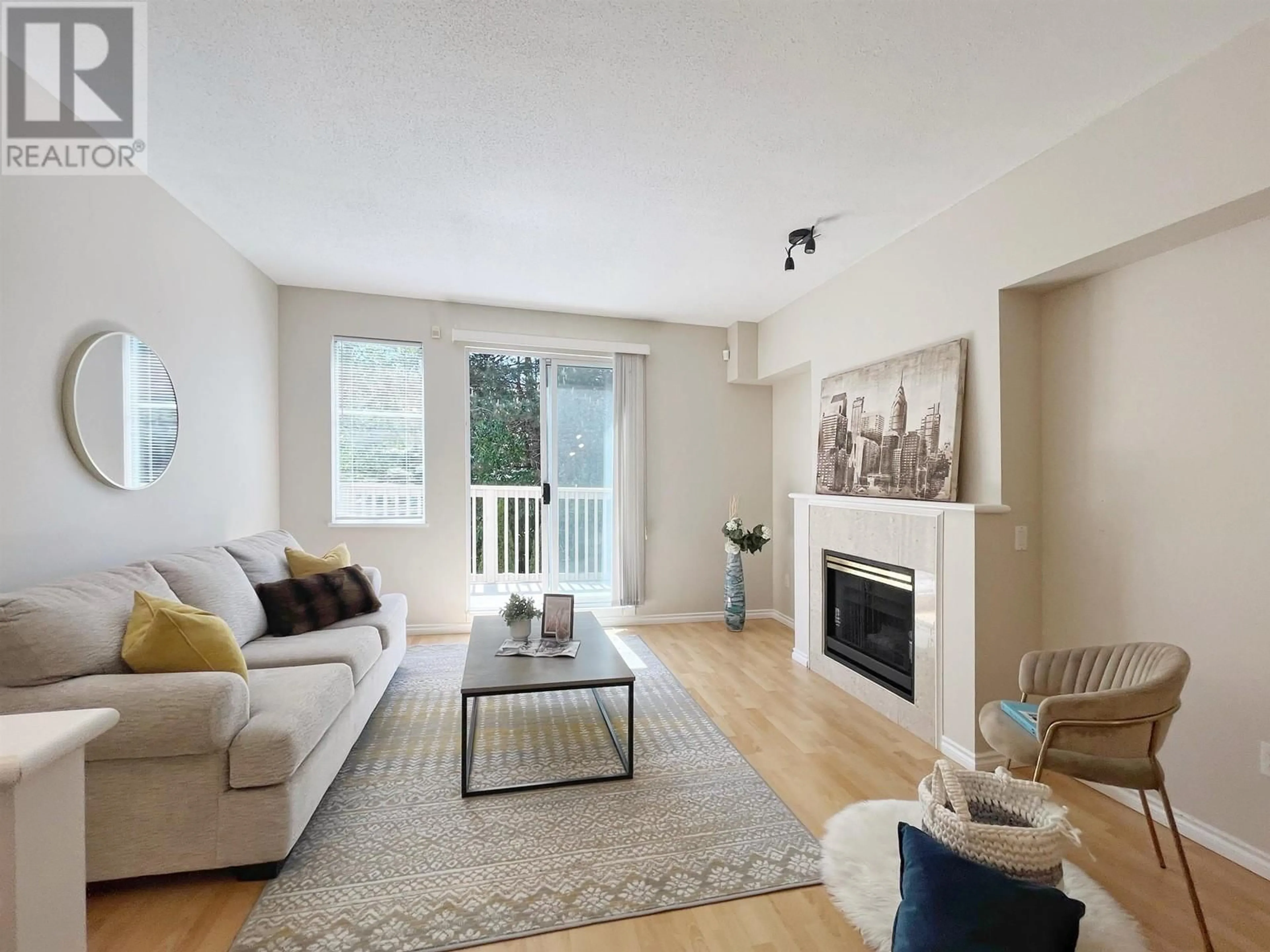 Living room with furniture, unknown for 78 - 6588 BARNARD DRIVE, Richmond British Columbia V7C5R8