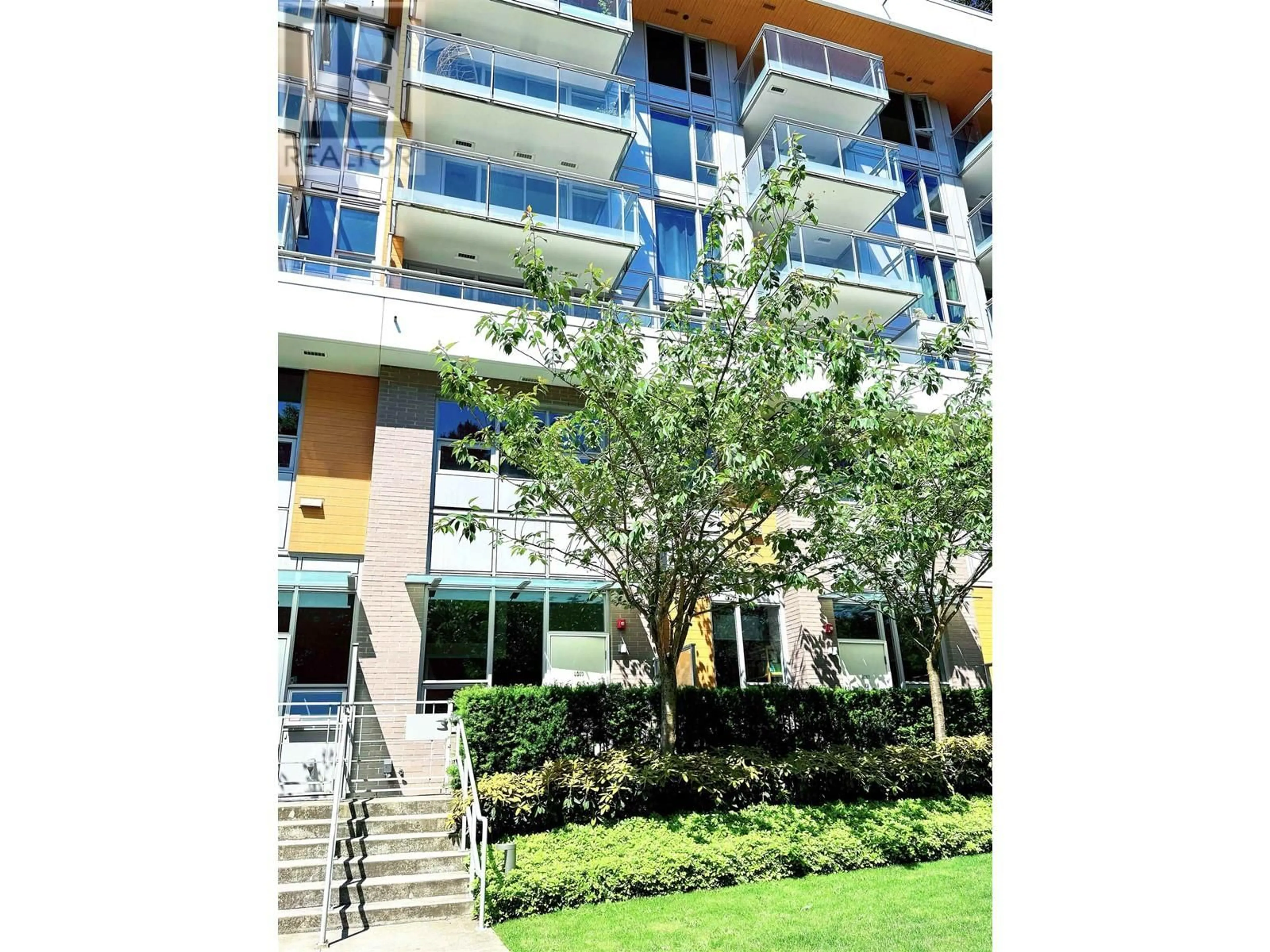 Unknown for 8087 YUKON STREET, Vancouver British Columbia V5X0H5
