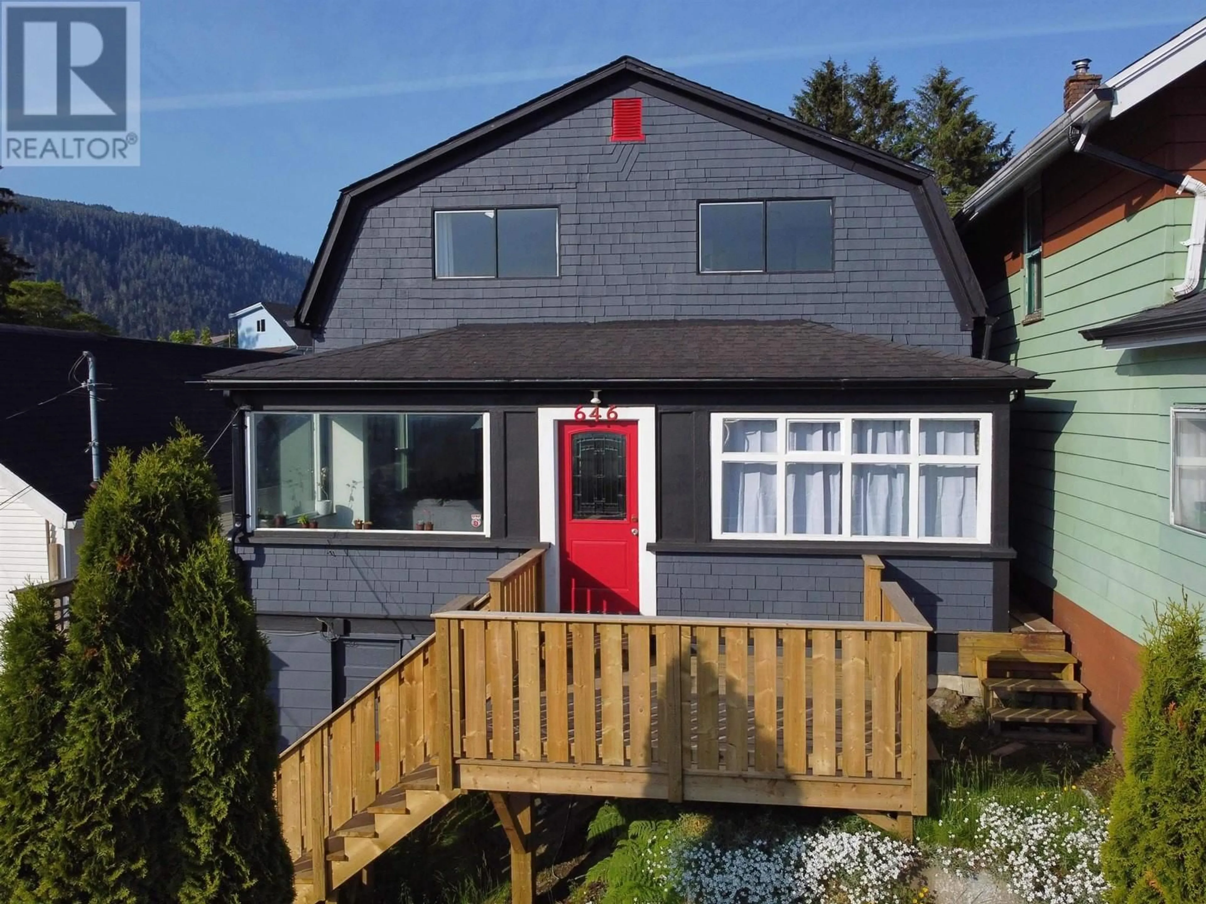Home with vinyl exterior material, unknown for 646 TAYLOR STREET, Prince Rupert British Columbia V8J3M6