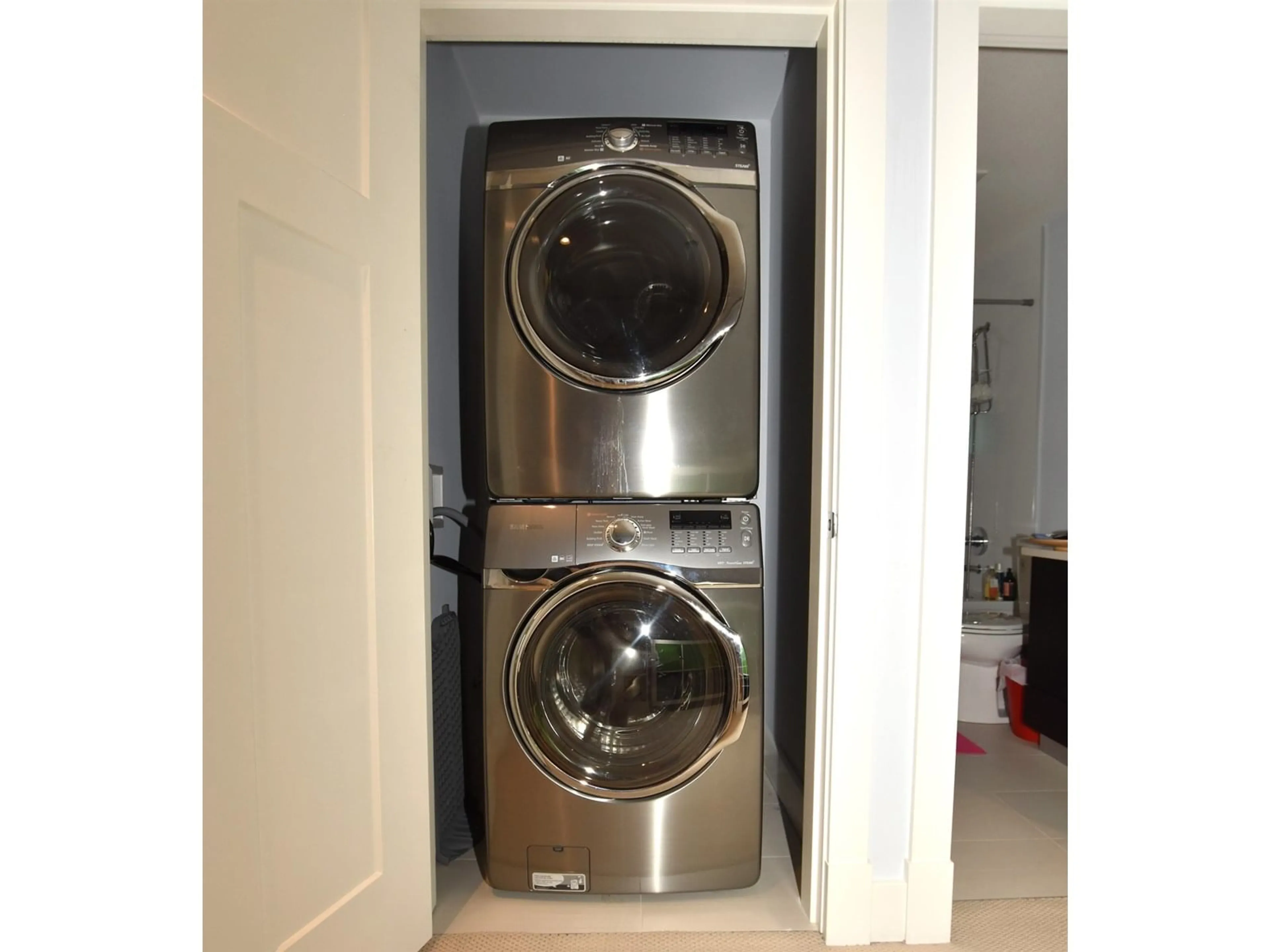 Laundry room for 15 - 14877 60, Surrey British Columbia V3S1R8