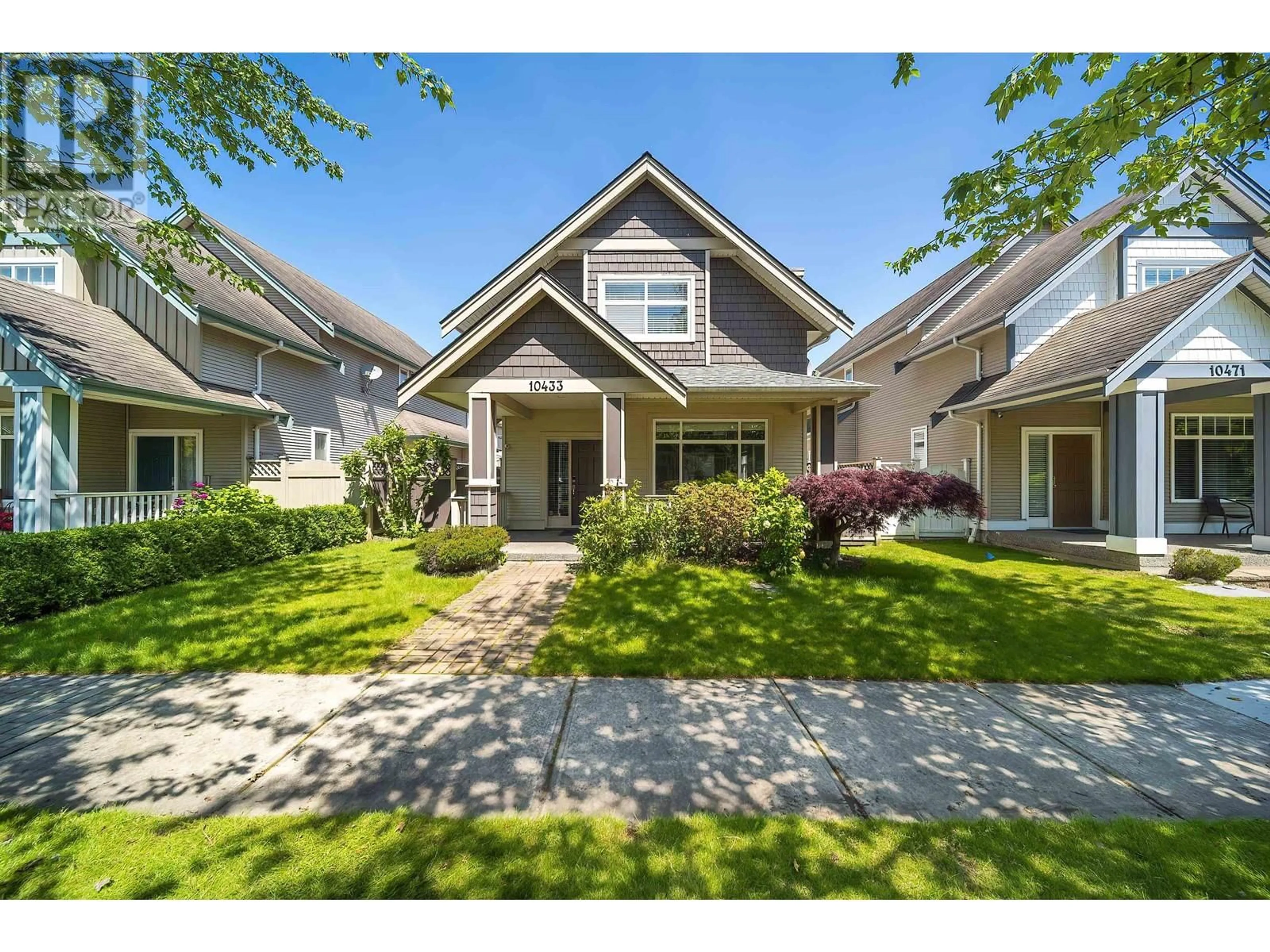 Home with vinyl exterior material, street for 10433 SHEPHERD DRIVE, Richmond British Columbia V6X4C3