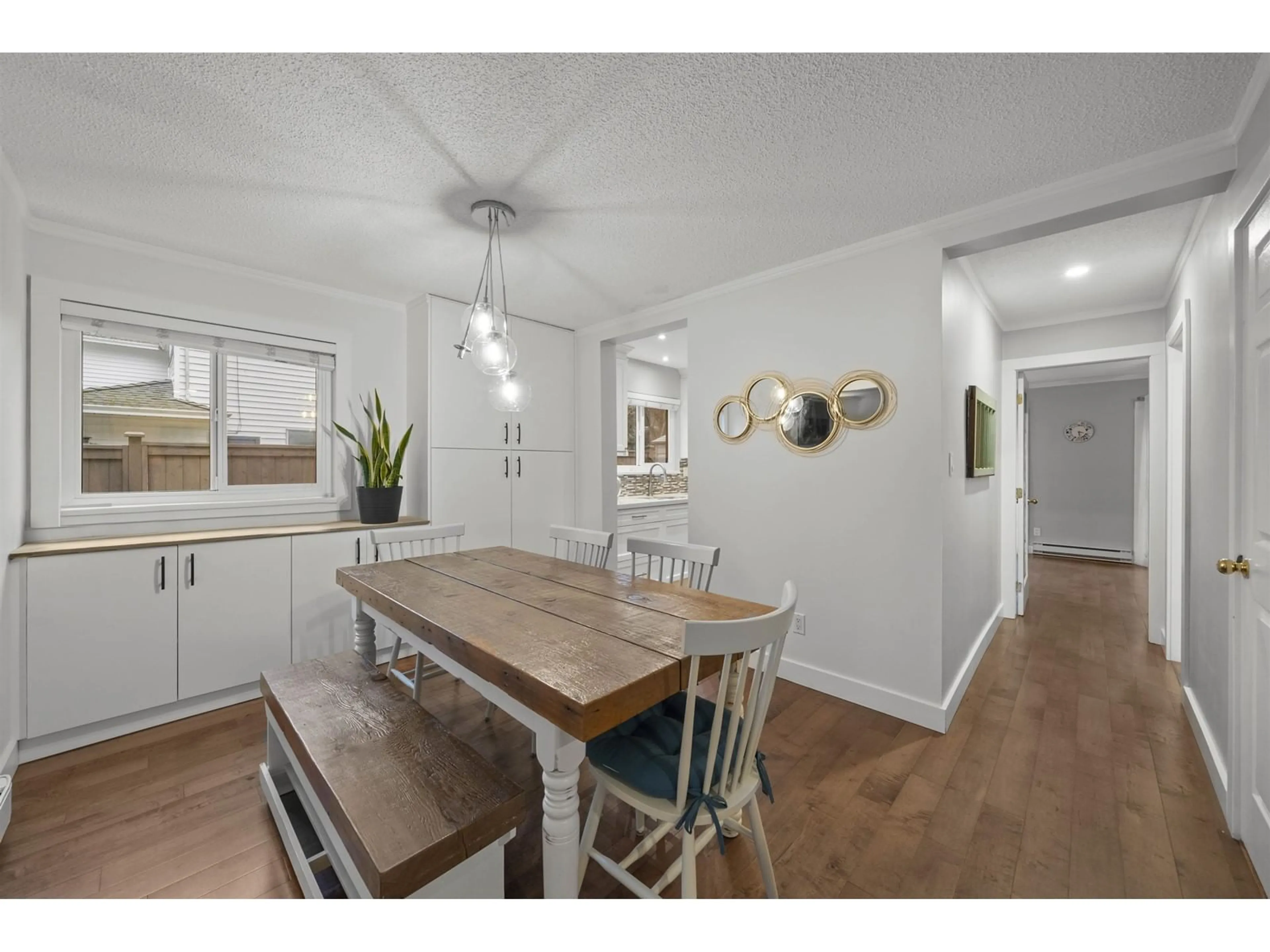 Dining room, wood/laminate floor for 13507 15, Surrey British Columbia V4A5H4
